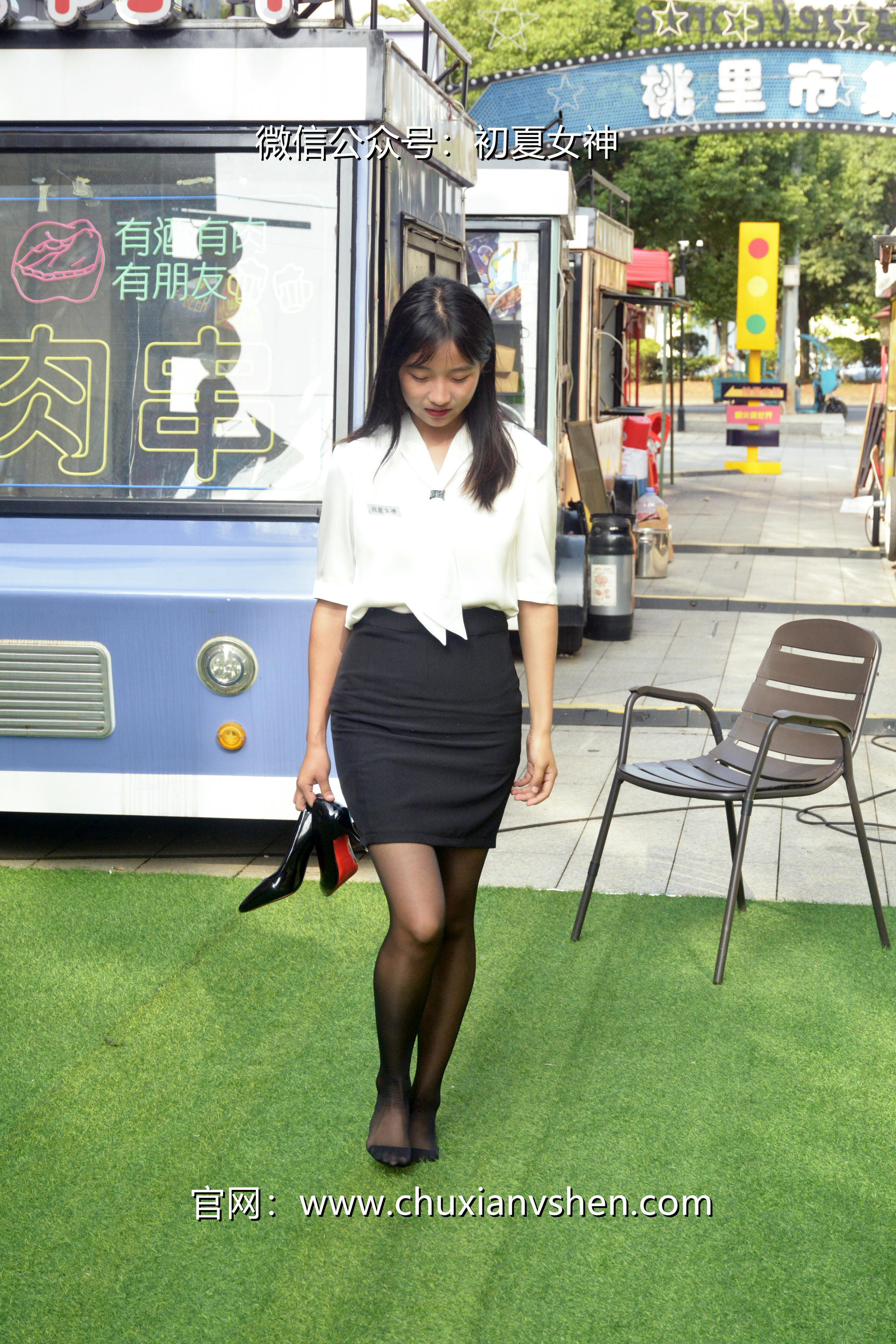 初夏女神 NO.021 点点 黑白正装[140P+1V／5.48GB]_第6集