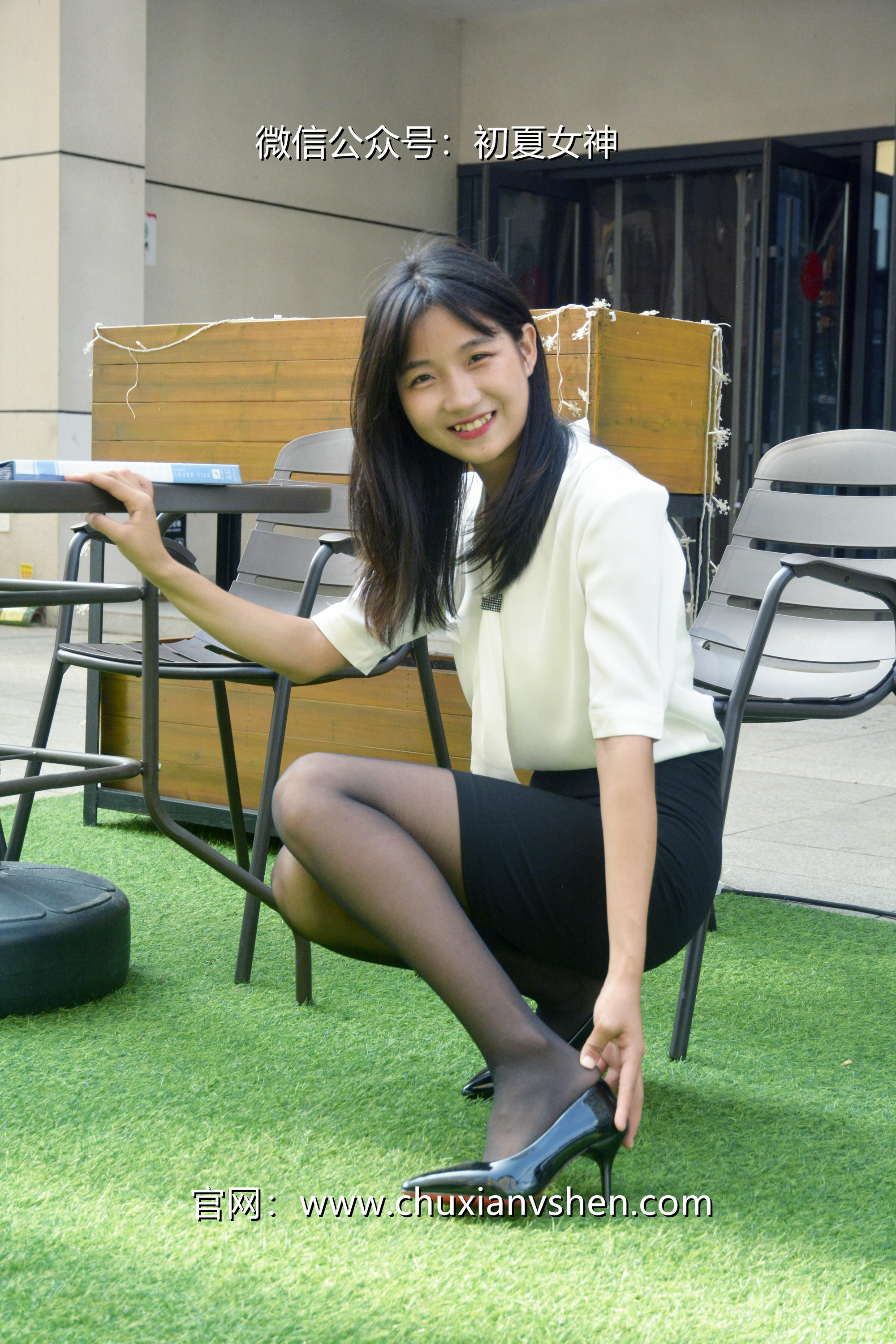 初夏女神 NO.021 点点 黑白正装[140P+1V／5.48GB]_第7集