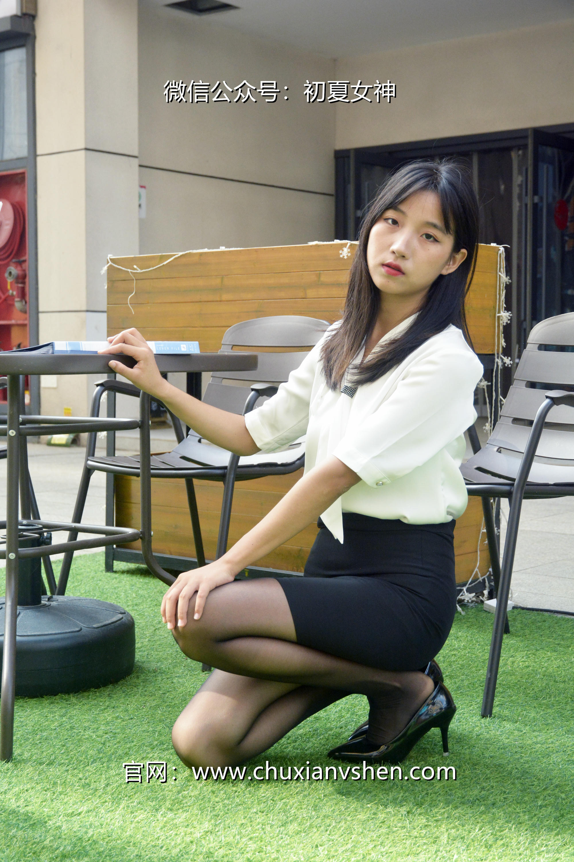 初夏女神 NO.021 点点 黑白正装[140P+1V／5.48GB]_第7集