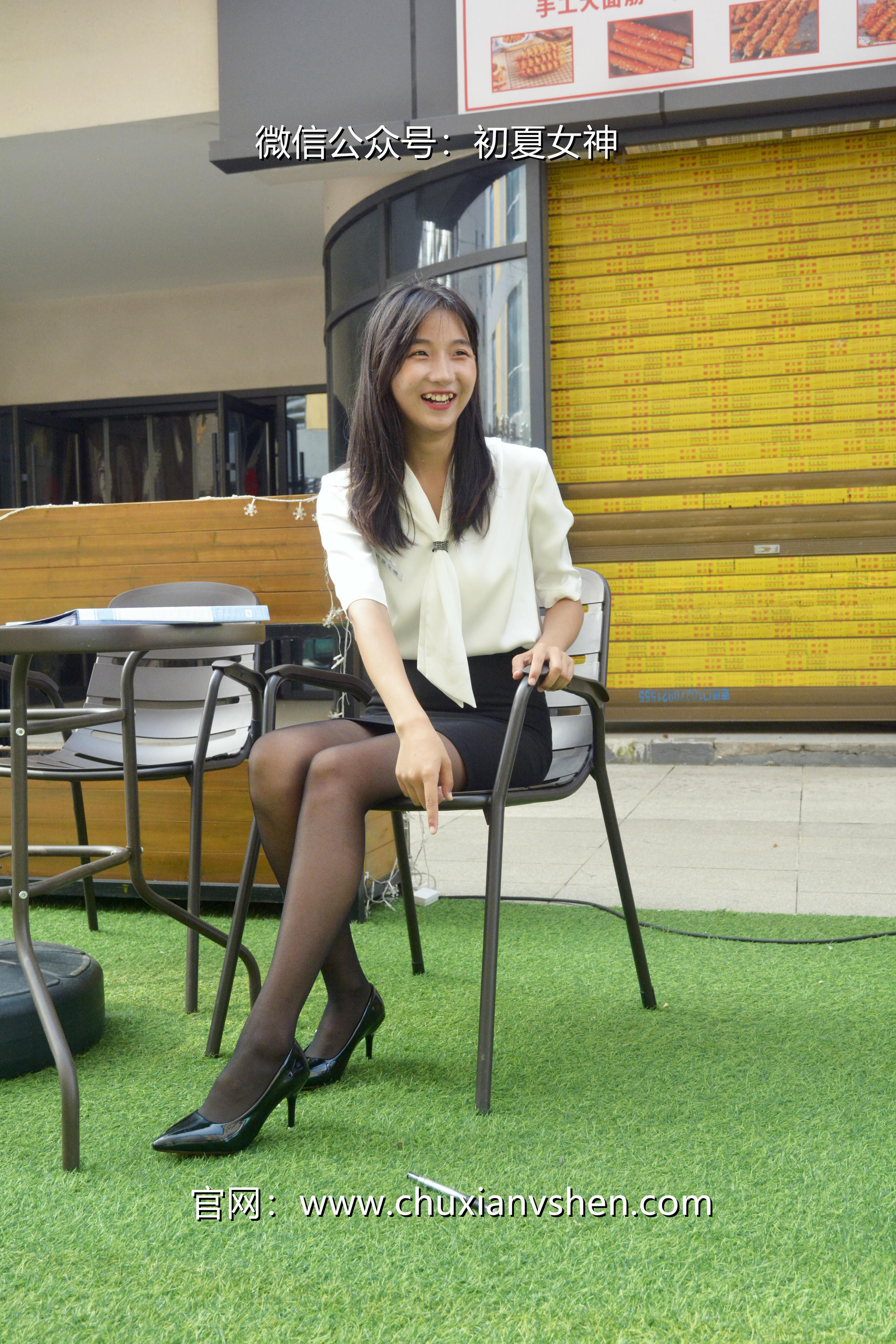 初夏女神 NO.021 点点 黑白正装[140P+1V／5.48GB]_第5集