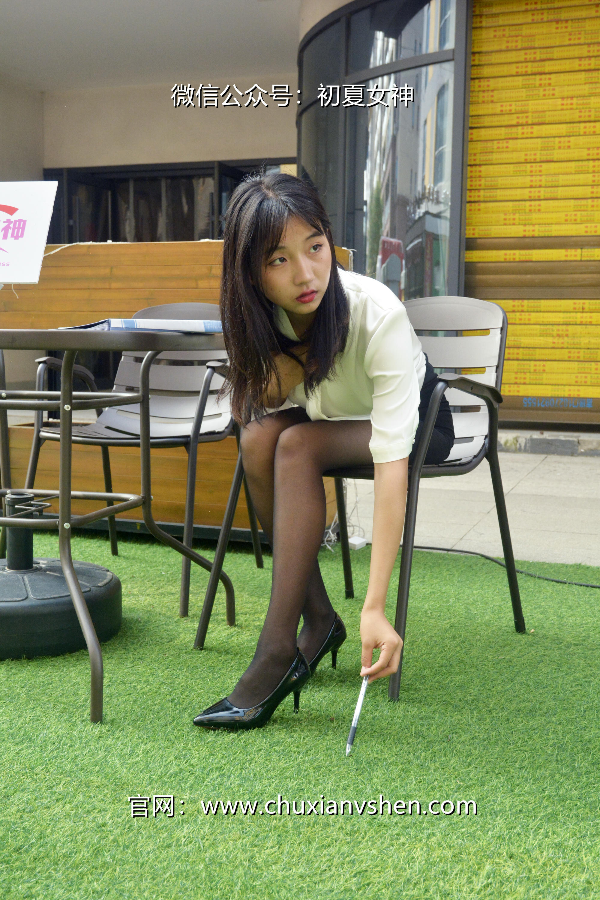 初夏女神 NO.021 点点 黑白正装[140P+1V／5.48GB]_第5集