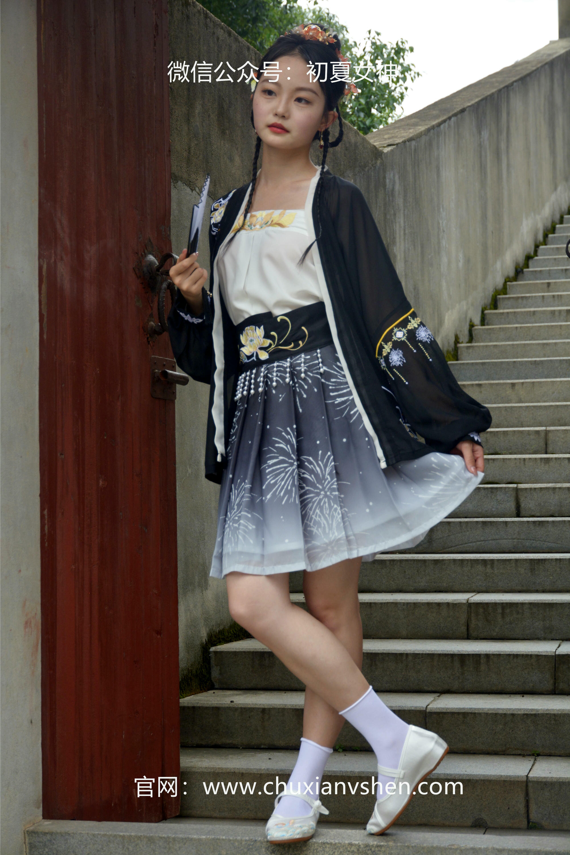 初夏女神 NO.041 双双 汉元素[160P+1V／3.36GB]_第1集