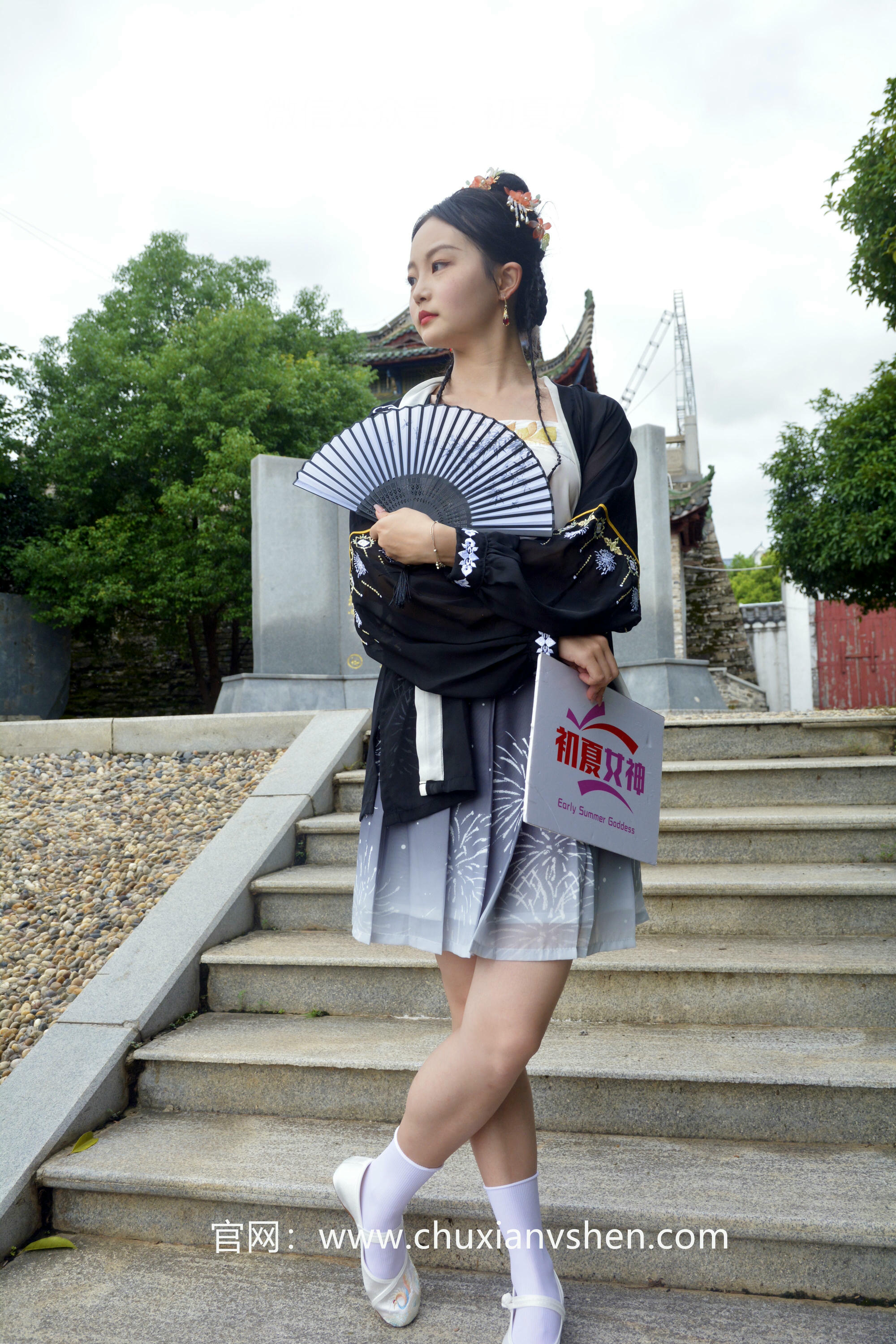 初夏女神 NO.041 双双 汉元素[160P+1V／3.36GB]_第1集