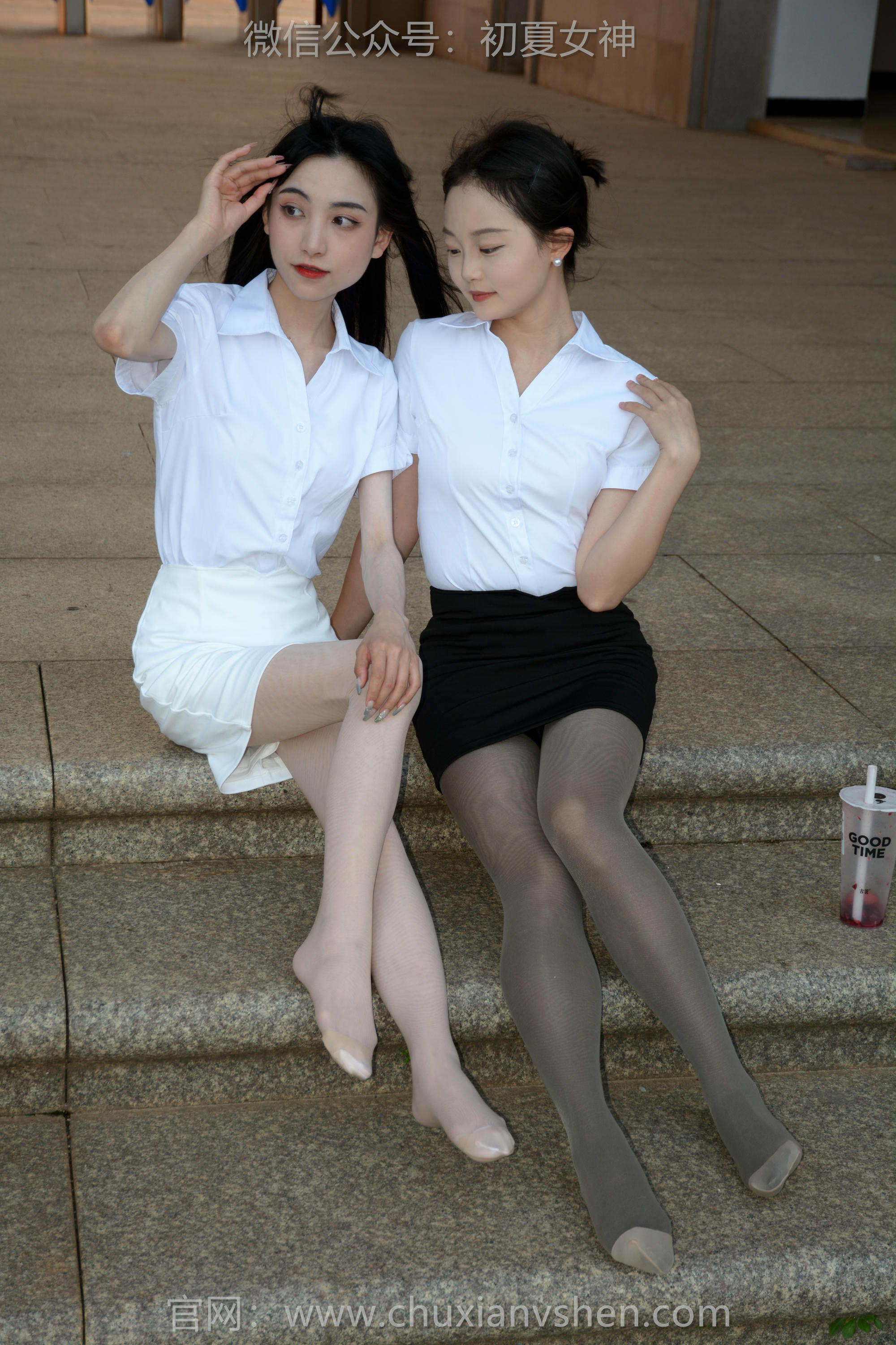 初夏女神 NO.217 柒柒、双双 黑白正装 [90P1V-3.59GB]_第2集