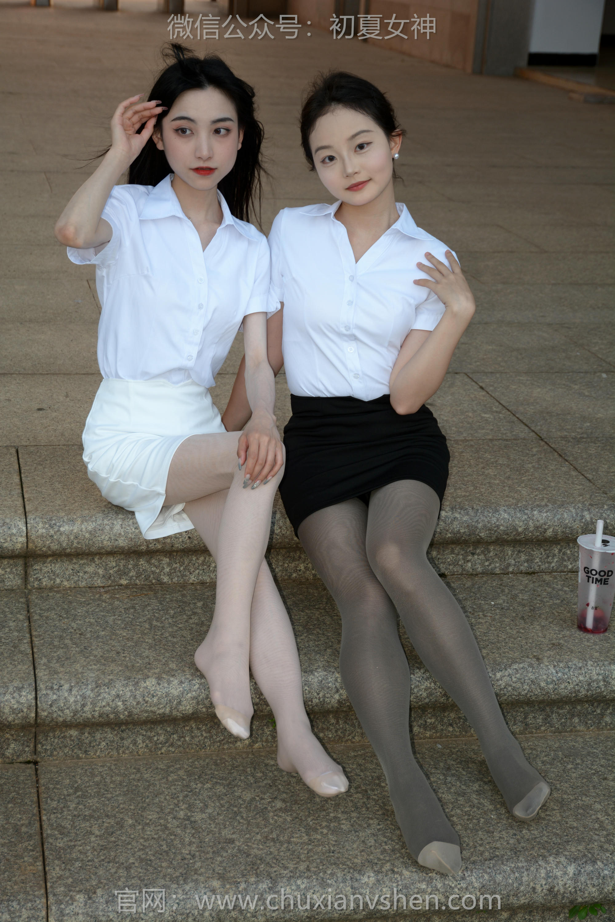 初夏女神 NO.217 柒柒、双双 黑白正装 [90P1V-3.59GB]_第2集