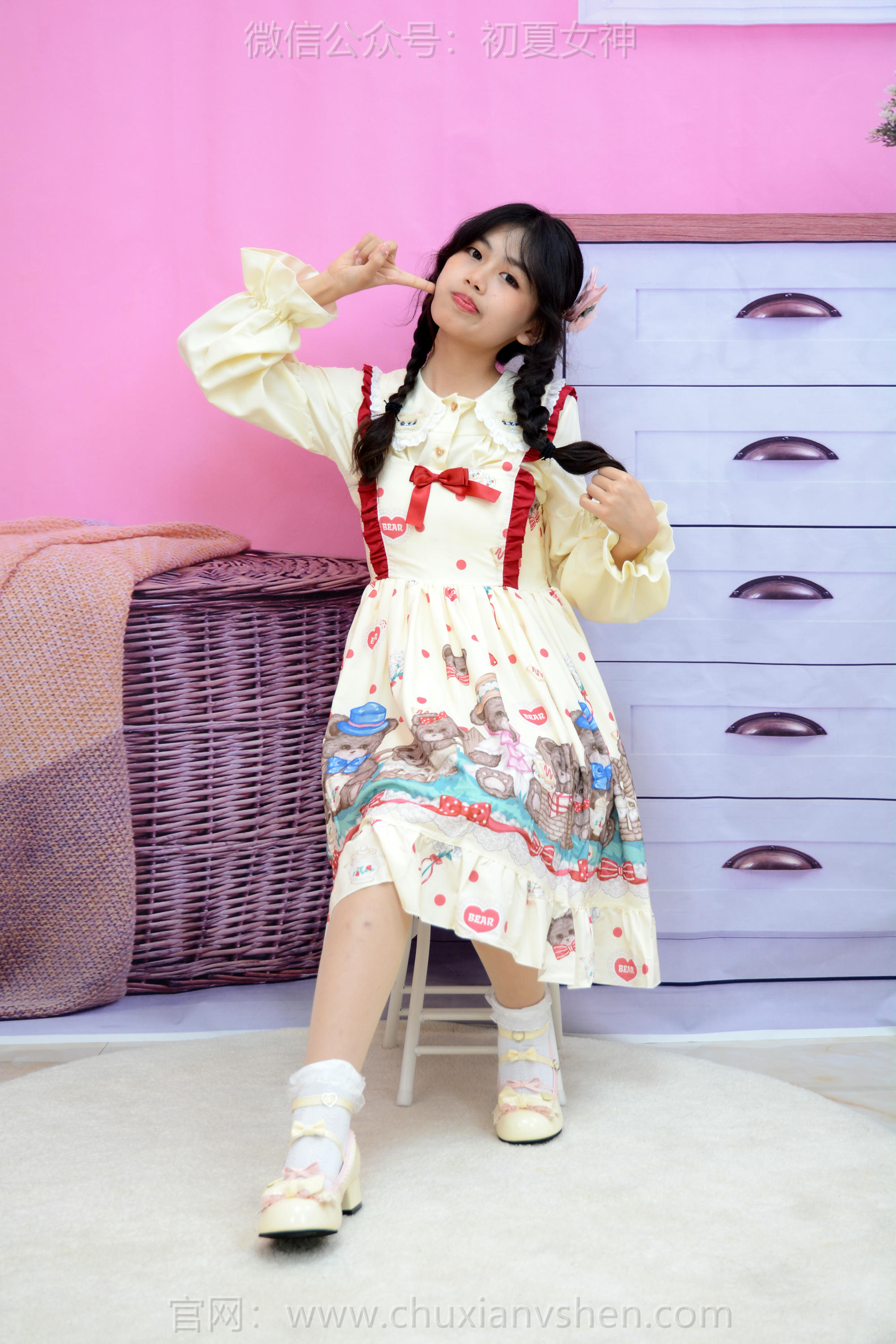 初夏女神 NO.220 希希 再见高中 [88P1V-3.89GB]_第1集