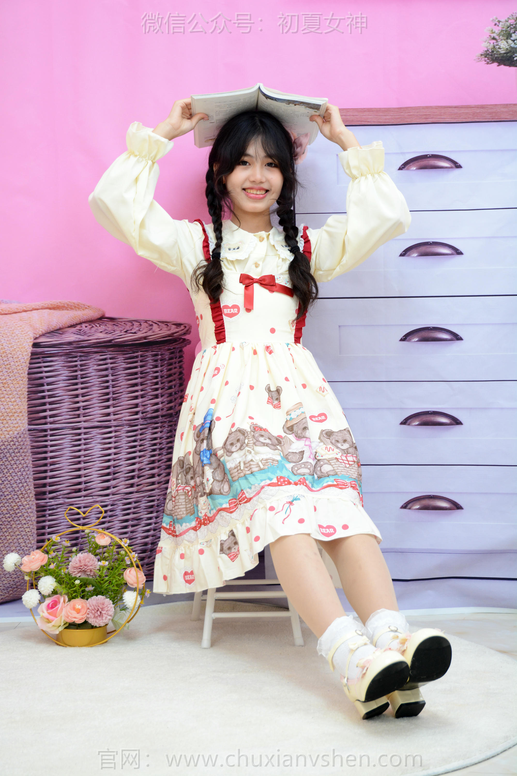 初夏女神 NO.220 希希 再见高中 [88P1V-3.89GB]_第2集