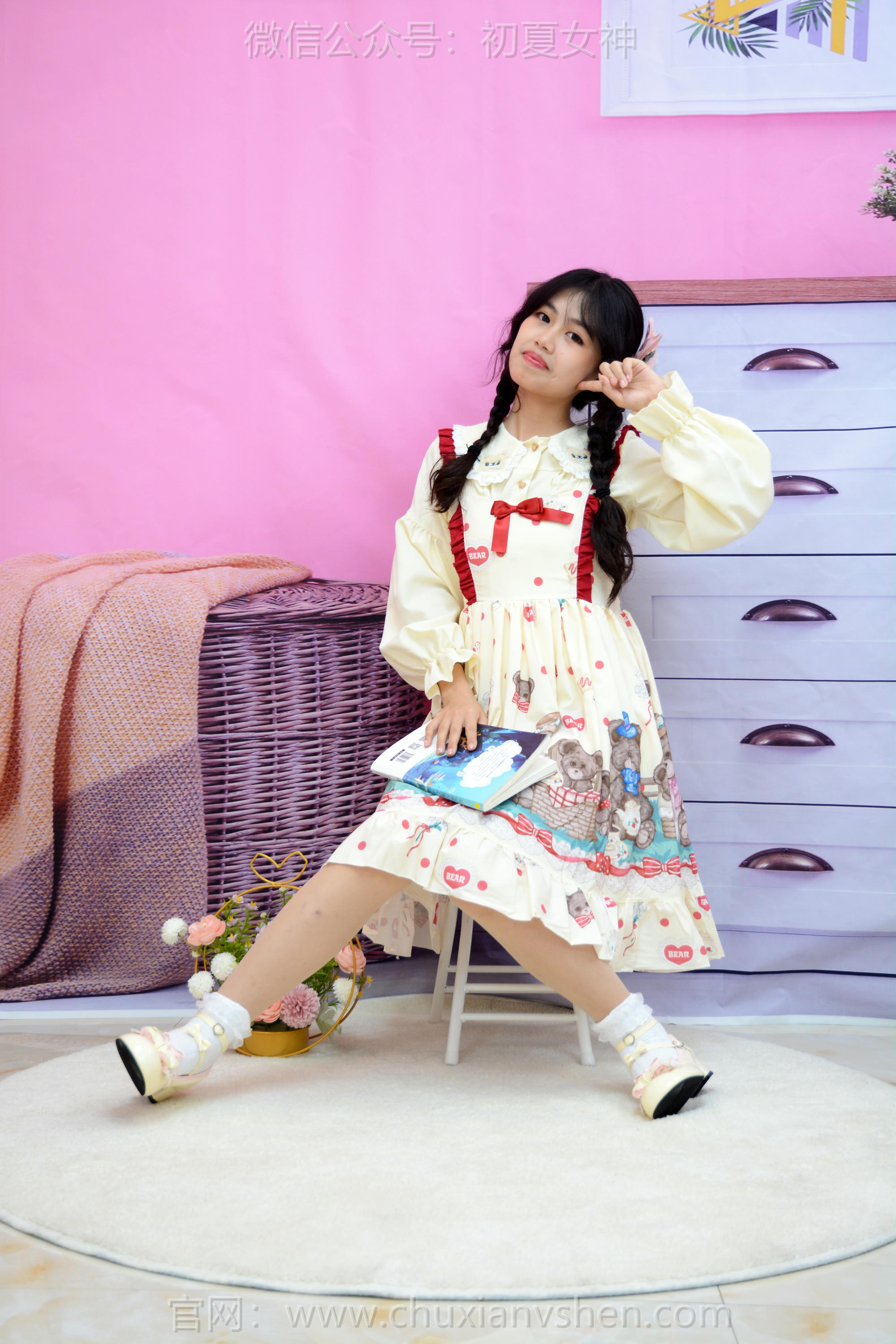 初夏女神 NO.220 希希 再见高中 [88P1V-3.89GB]_第2集