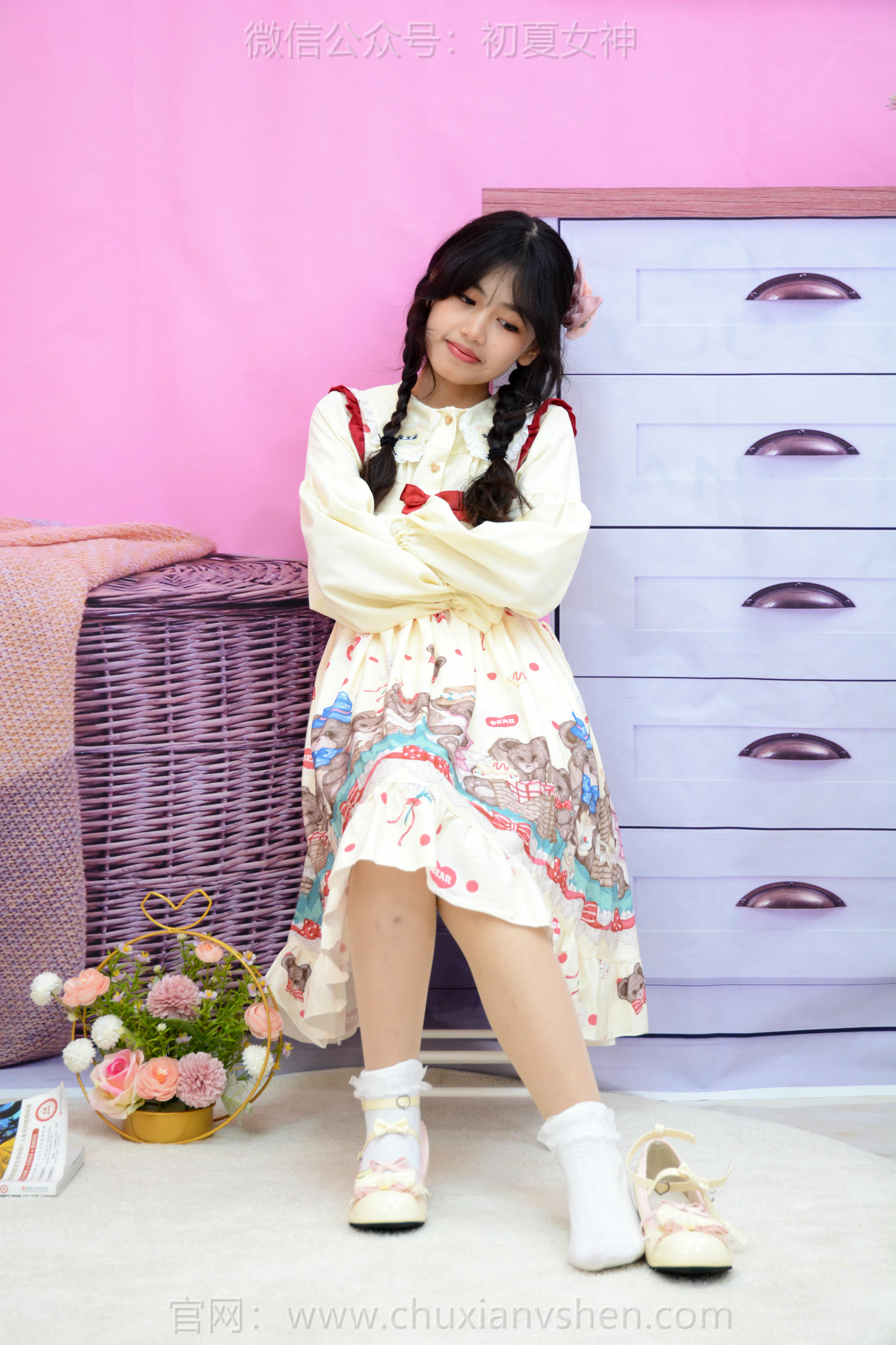 初夏女神 NO.220 希希 再见高中 [88P1V-3.89GB]_第3集