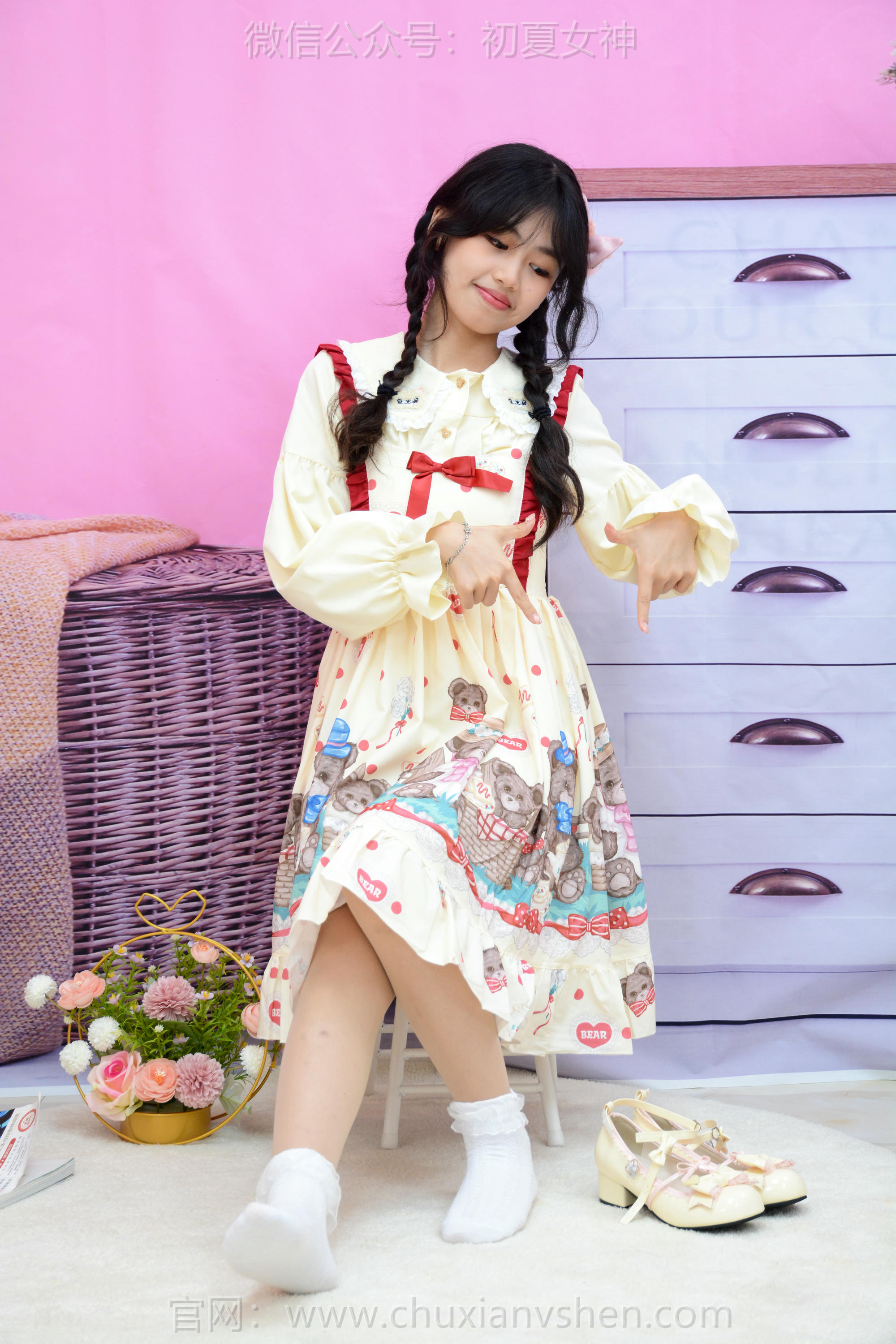 初夏女神 NO.220 希希 再见高中 [88P1V-3.89GB]_第3集