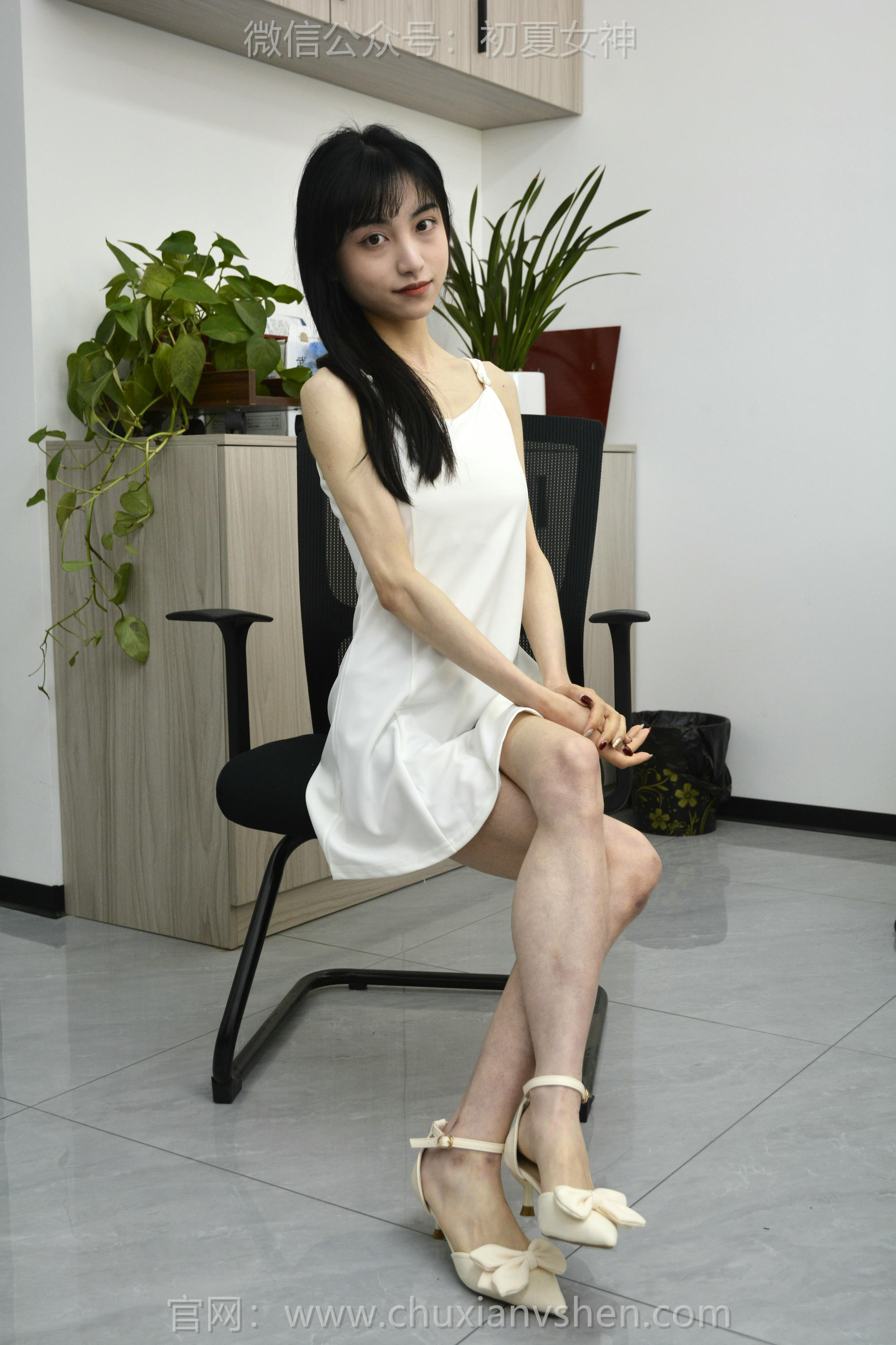 初夏女神 NO.224 柒柒 骨感较强 [140P1V-4.93GB]_第2集