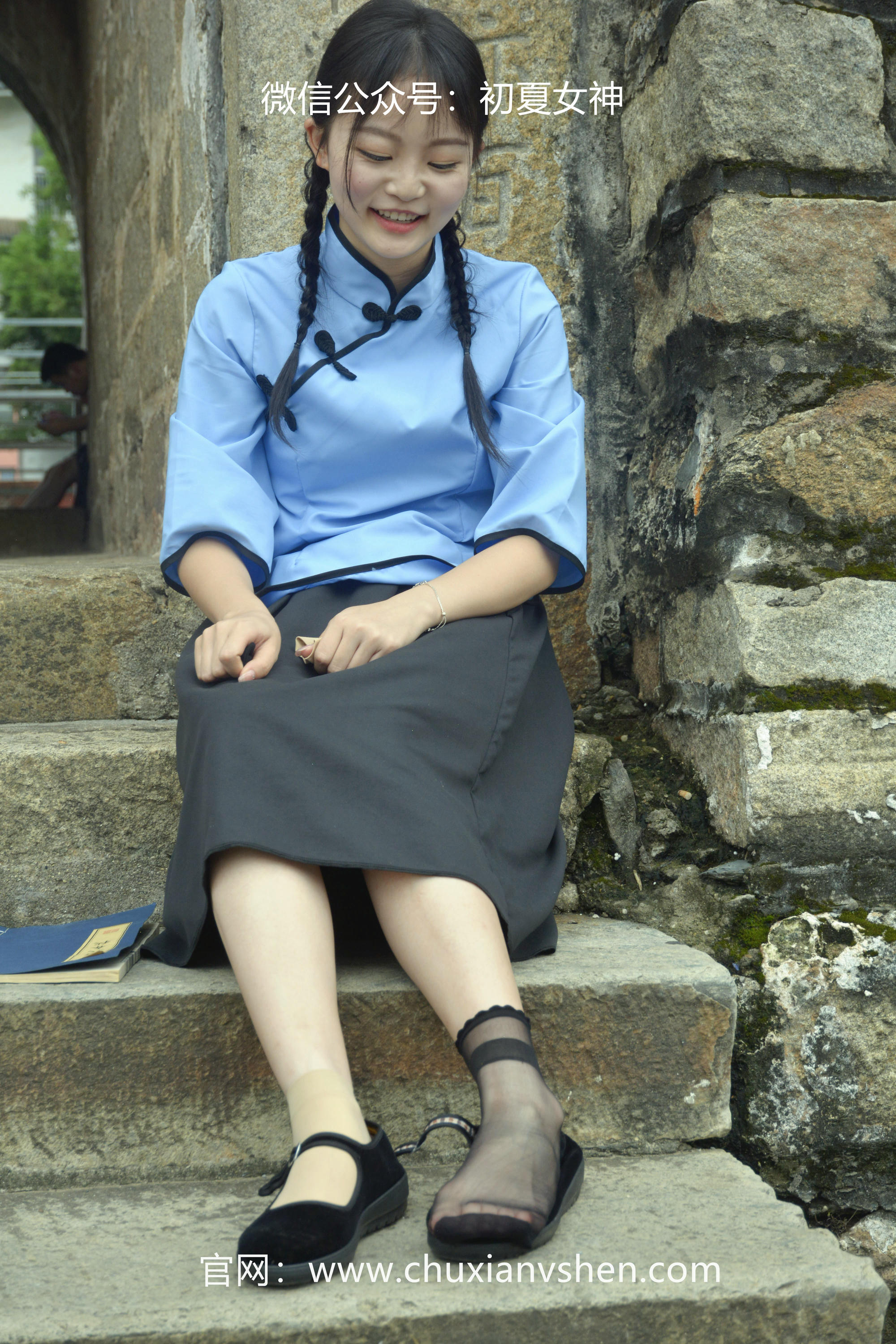 初夏女神 NO.042 双双 穿越百年 [147P+1V／5.16GB]_第3集