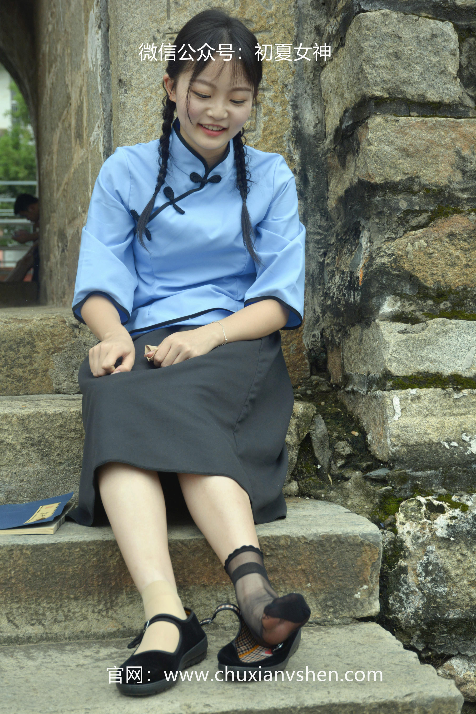 初夏女神 NO.042 双双 穿越百年 [147P+1V／5.16GB]_第3集