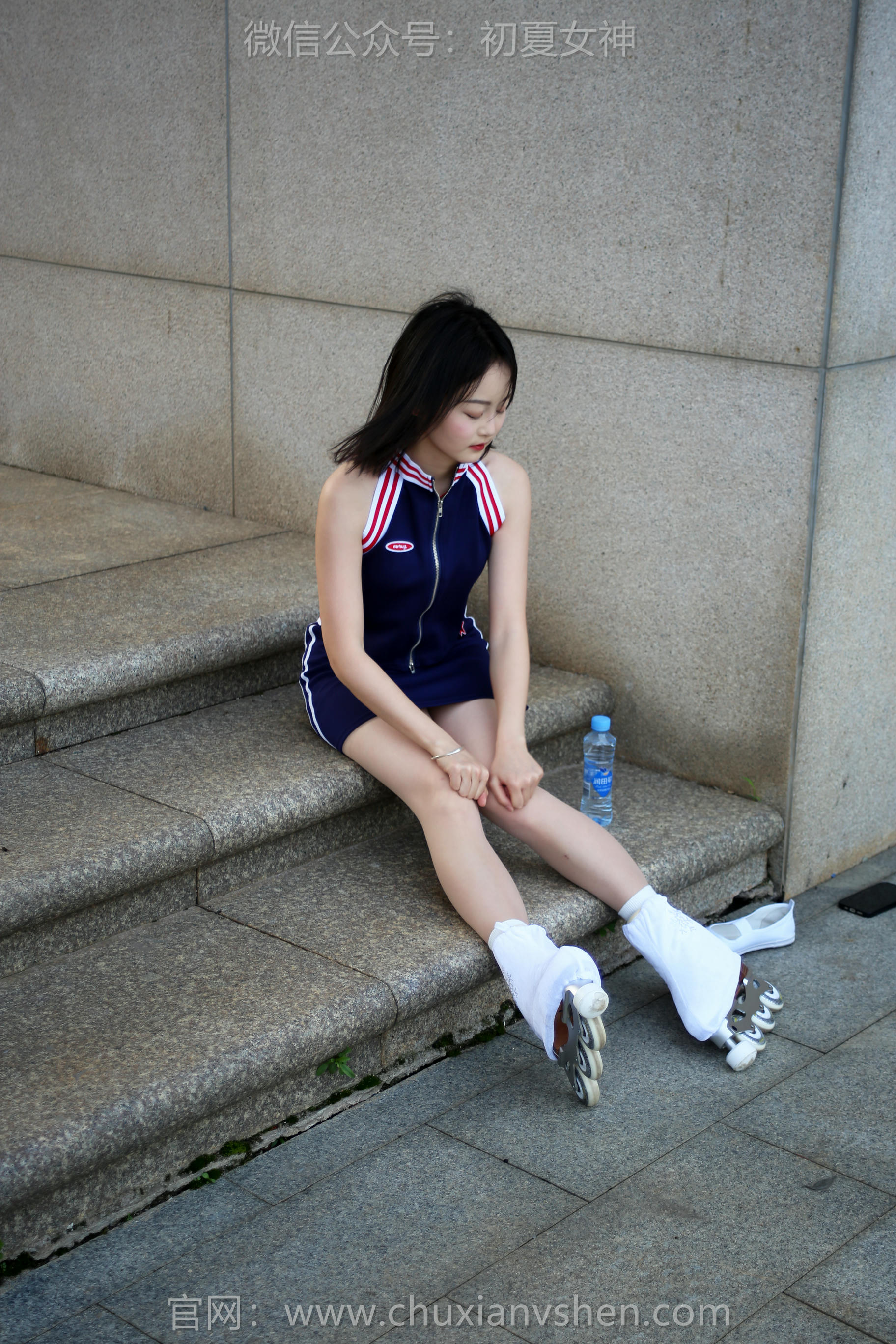 初夏女神 NO.228 双双 溜冰女孩 [140P1V 4.88GB]_第3集