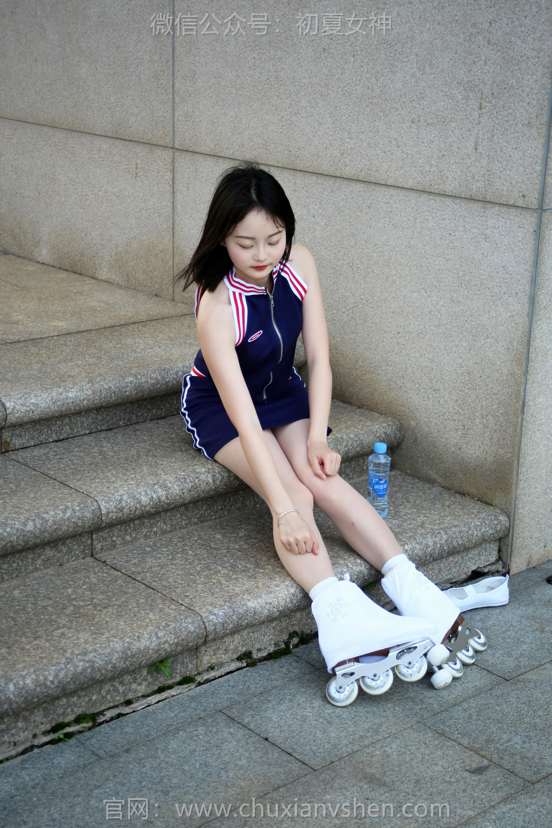 初夏女神 NO.228 双双 溜冰女孩 [140P1V 4.88GB]_第3集