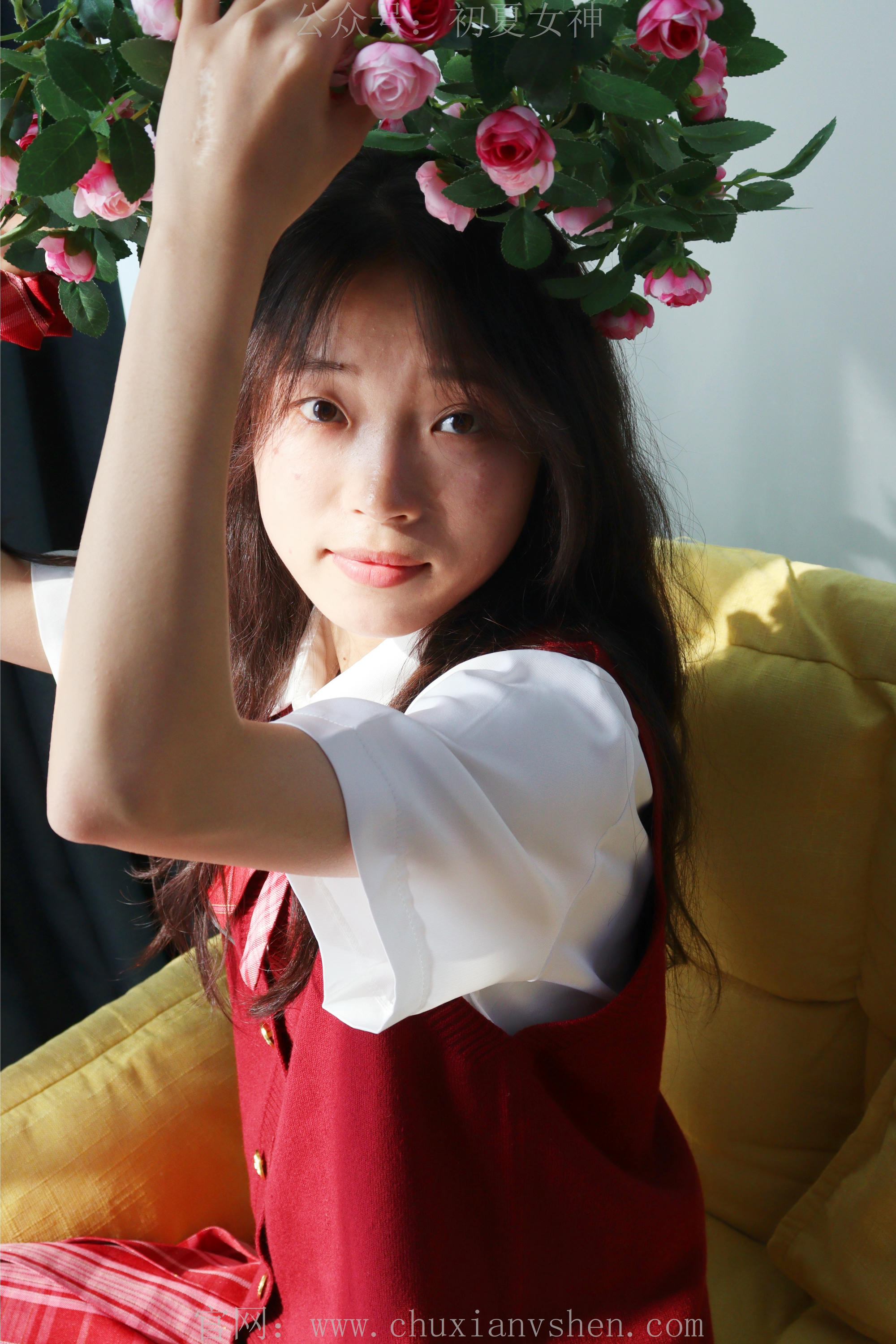 初夏女神 NO.229 蓝莓~S码大红色JK套搭小黑皮鞋 [100P1V 6.11 GB]_第5集