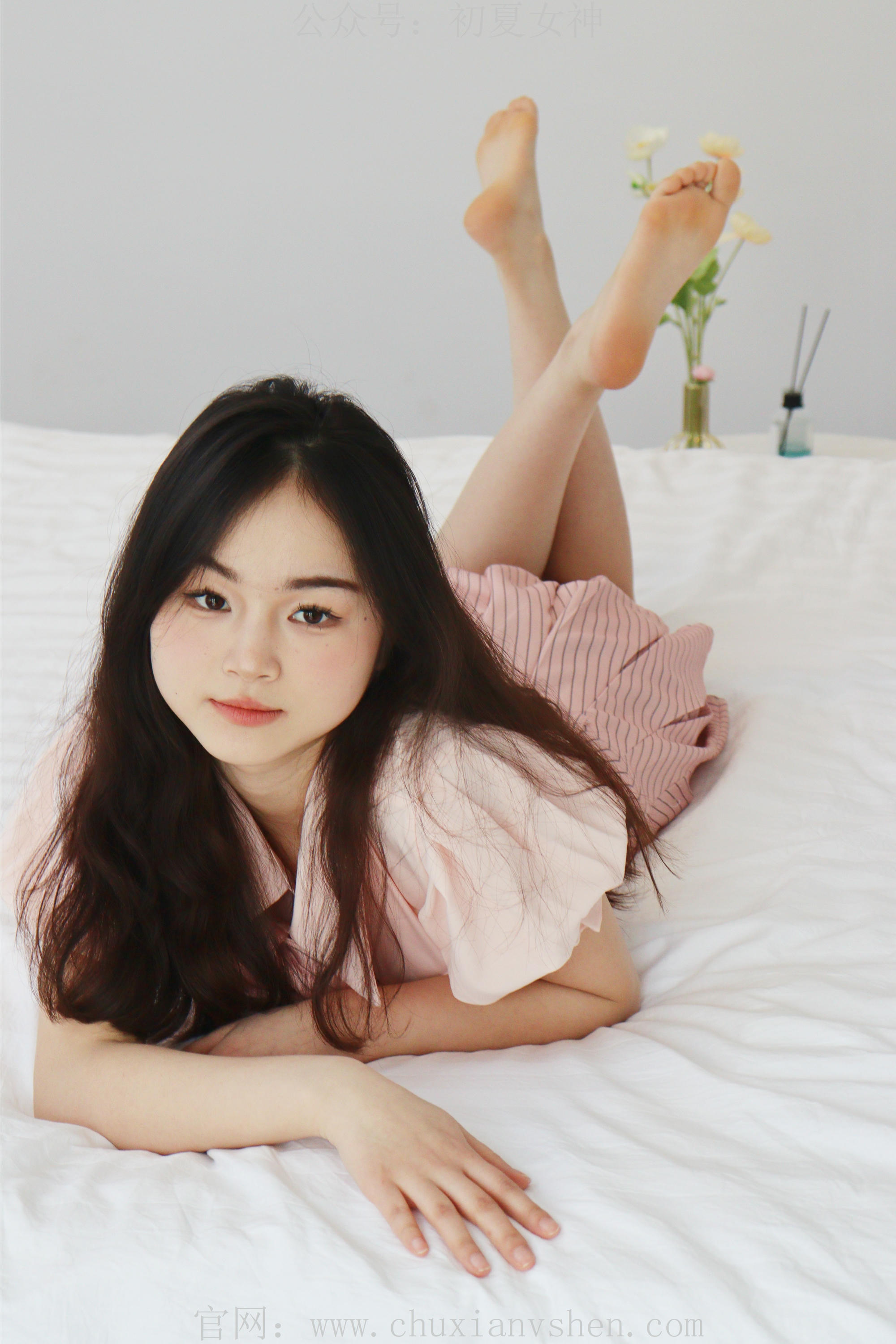 初夏女神 NO.230 十一~粉色S码休闲JK搭白色高跟鞋 [97P1V 6.40 GB]_第4集