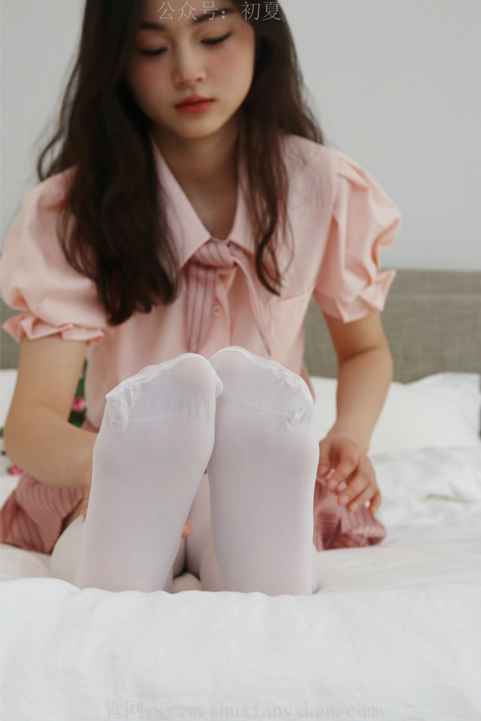 初夏女神 NO.230 十一~粉色S码休闲JK搭白色高跟鞋 [97P1V 6.40 GB]_第5集