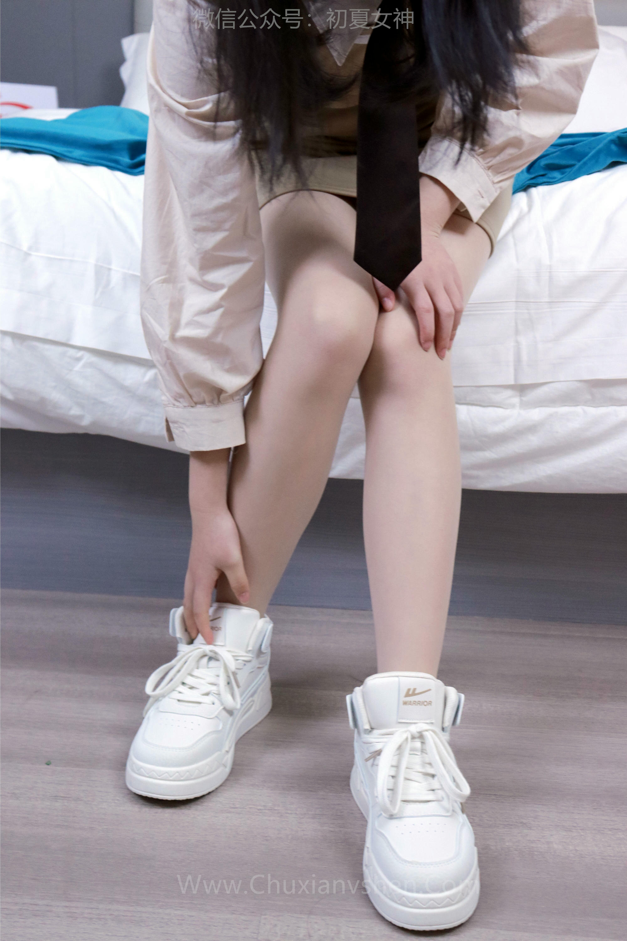 初夏女神 NO.231 念念~秋冬学院风显瘦连衣裙S码搭配 [131P1V 4.43 GB]_第7集