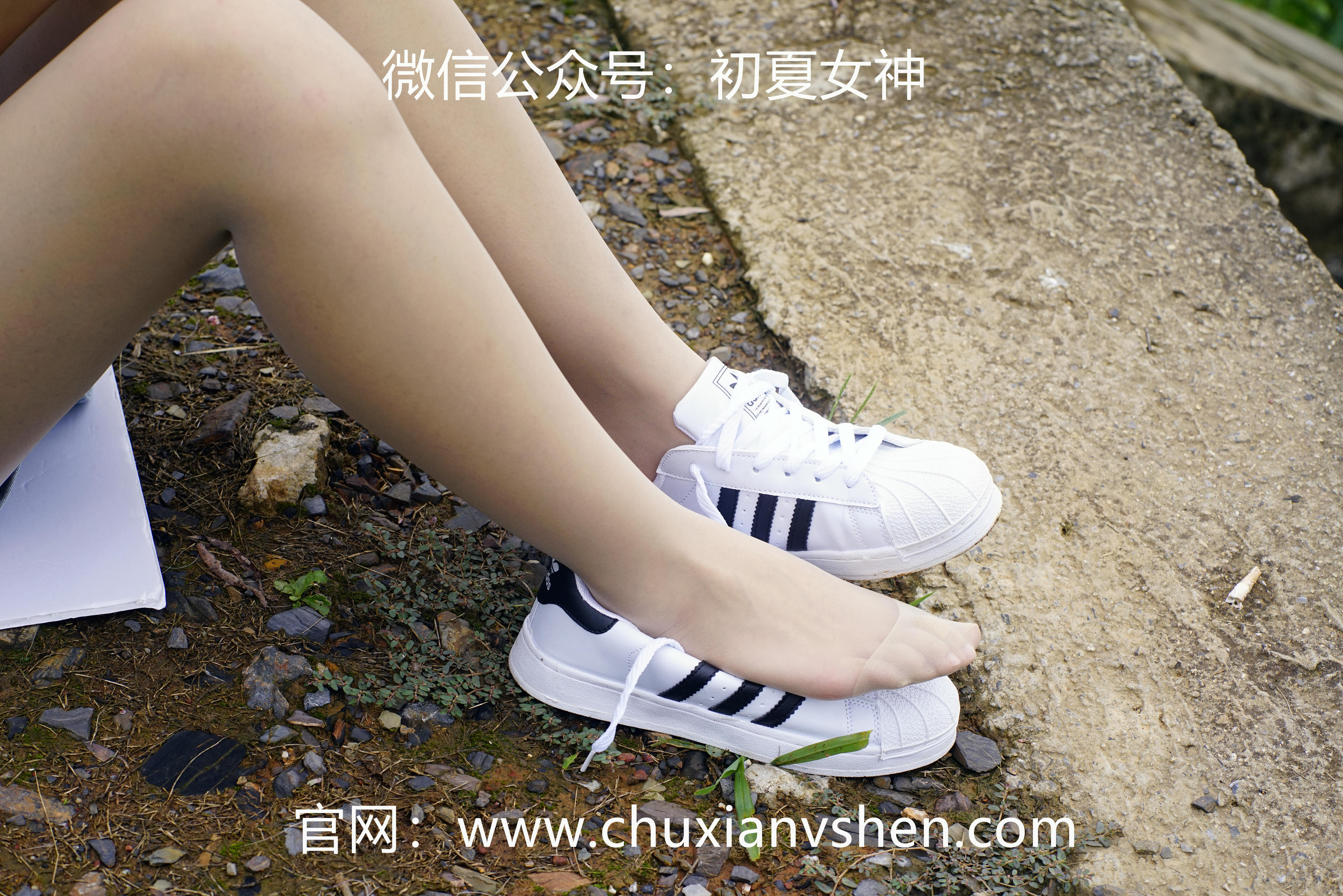 初夏女神 NO.233 依依~《新手钓鱼》七月你好，天下钓友是一家 [114P1V 3.95 GB]_第4集