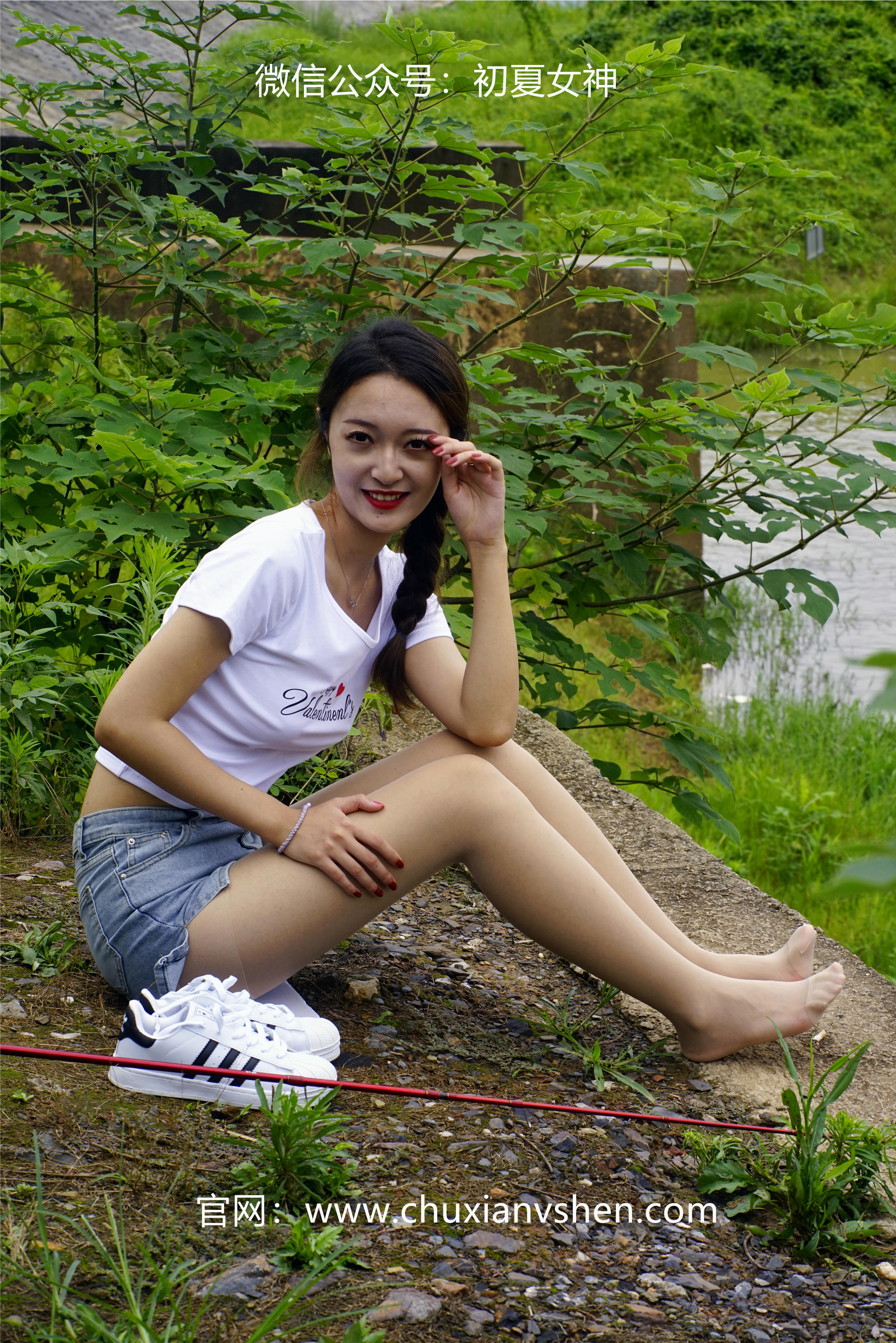 初夏女神 NO.233 依依~《新手钓鱼》七月你好，天下钓友是一家 [114P1V 3.95 GB]_第5集