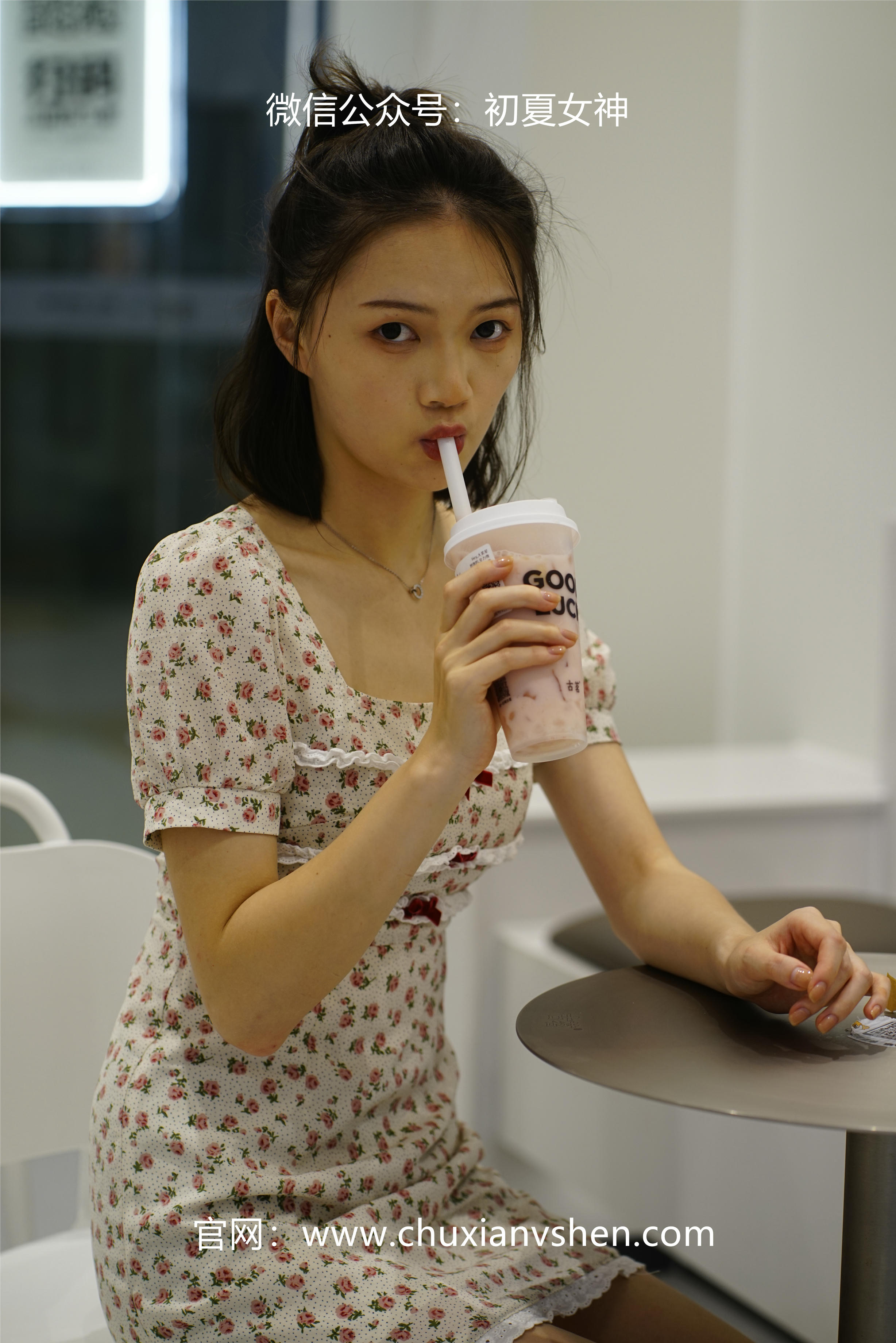 初夏女神 NO.043 大发 碎花小裙[136P+1V／4.68GB]_第6集