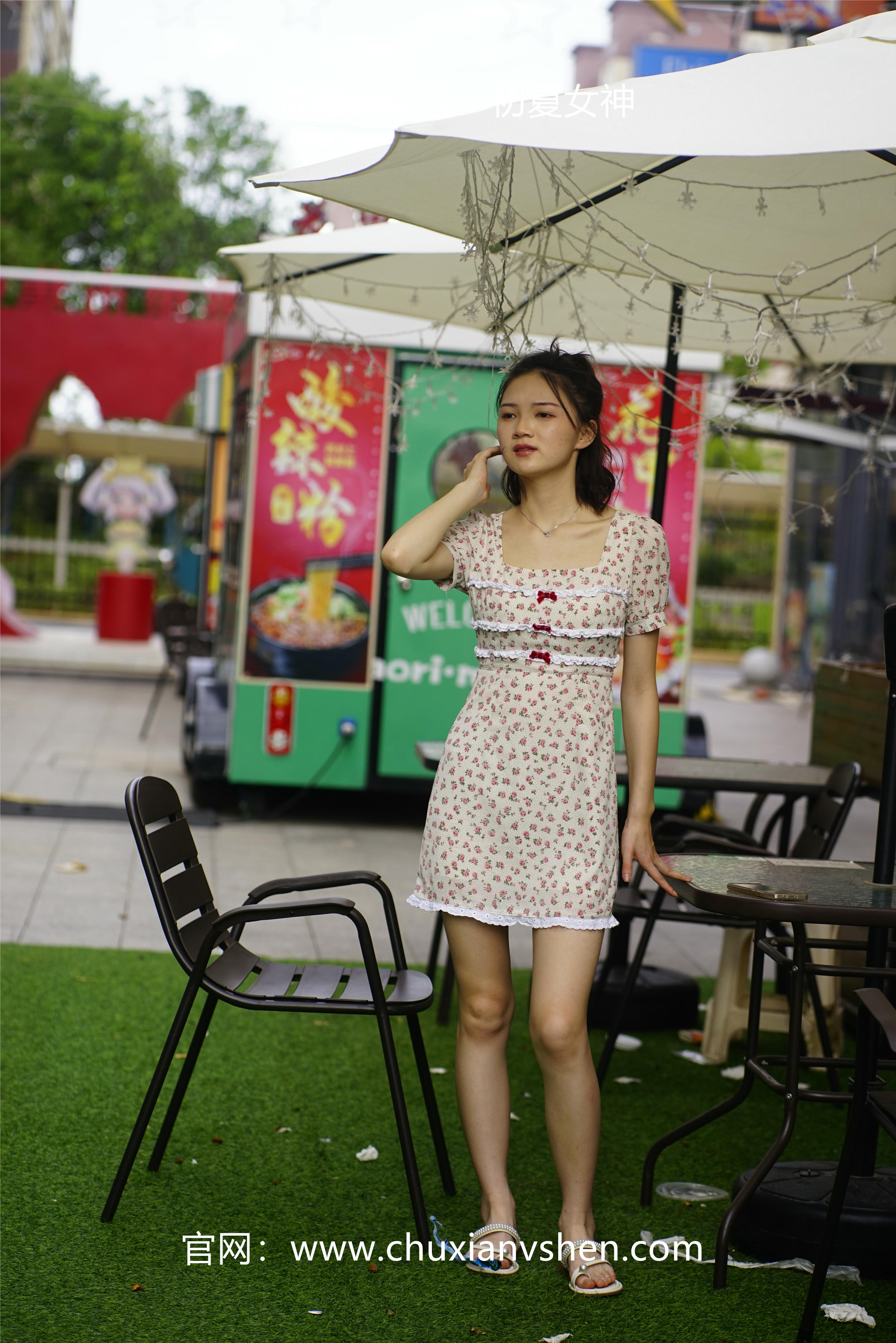 初夏女神 NO.043 大发 碎花小裙[136P+1V／4.68GB]_第1集