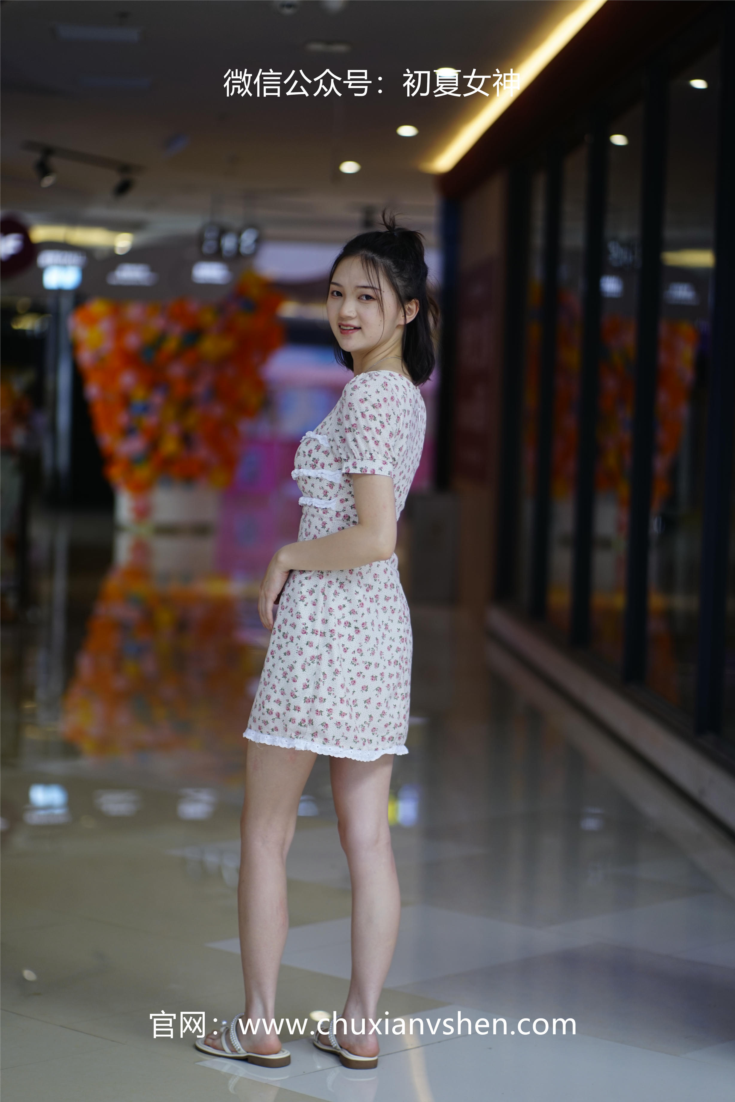 初夏女神 NO.043 大发 碎花小裙[136P+1V／4.68GB]_第3集