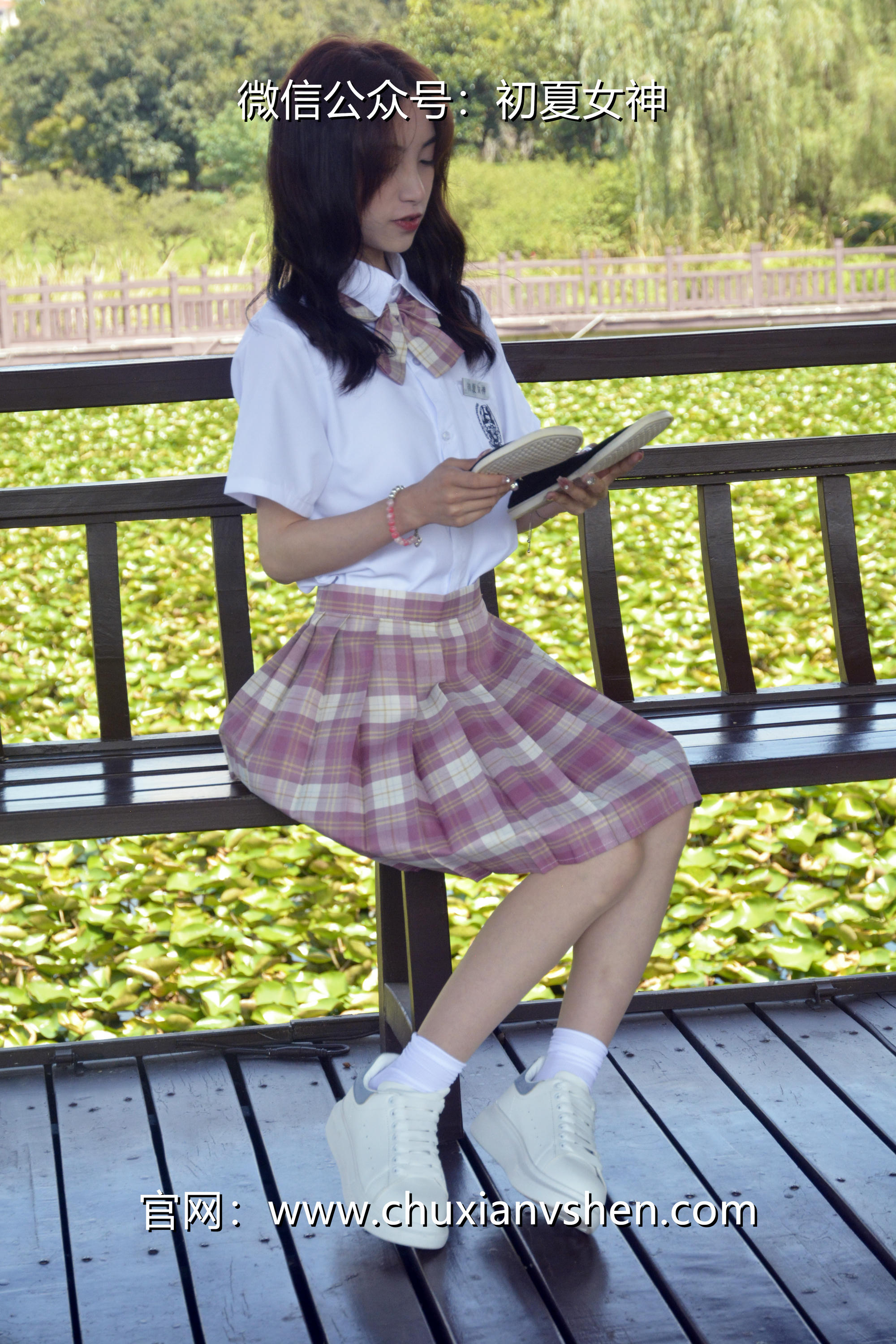 初夏女神 NO.236 柒柒~【我的粉色JK】解锁JK制服不一样的穿搭法 [175P1V 6.15 GB]_第7集