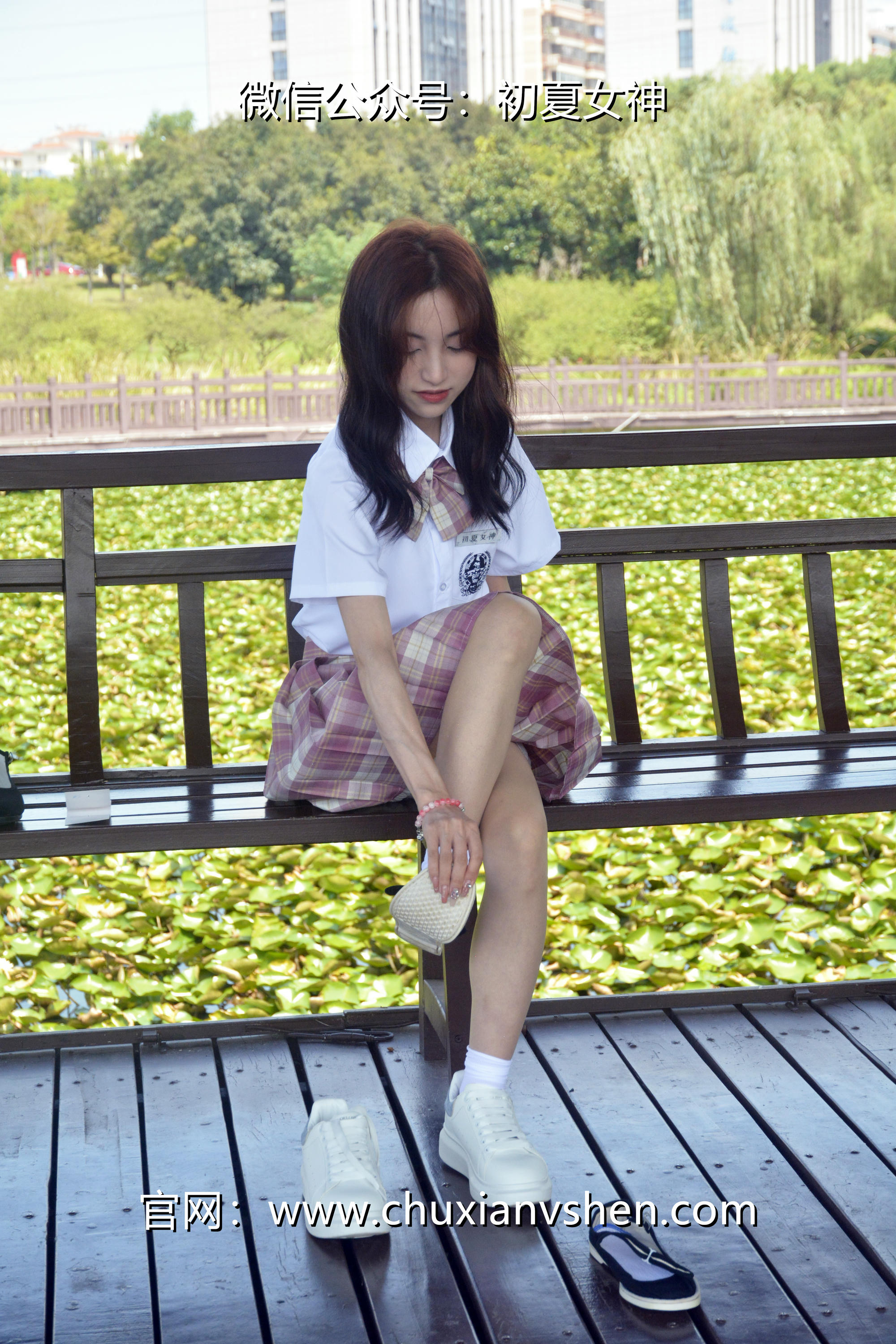 初夏女神 NO.236 柒柒~【我的粉色JK】解锁JK制服不一样的穿搭法 [175P1V 6.15 GB]_第7集