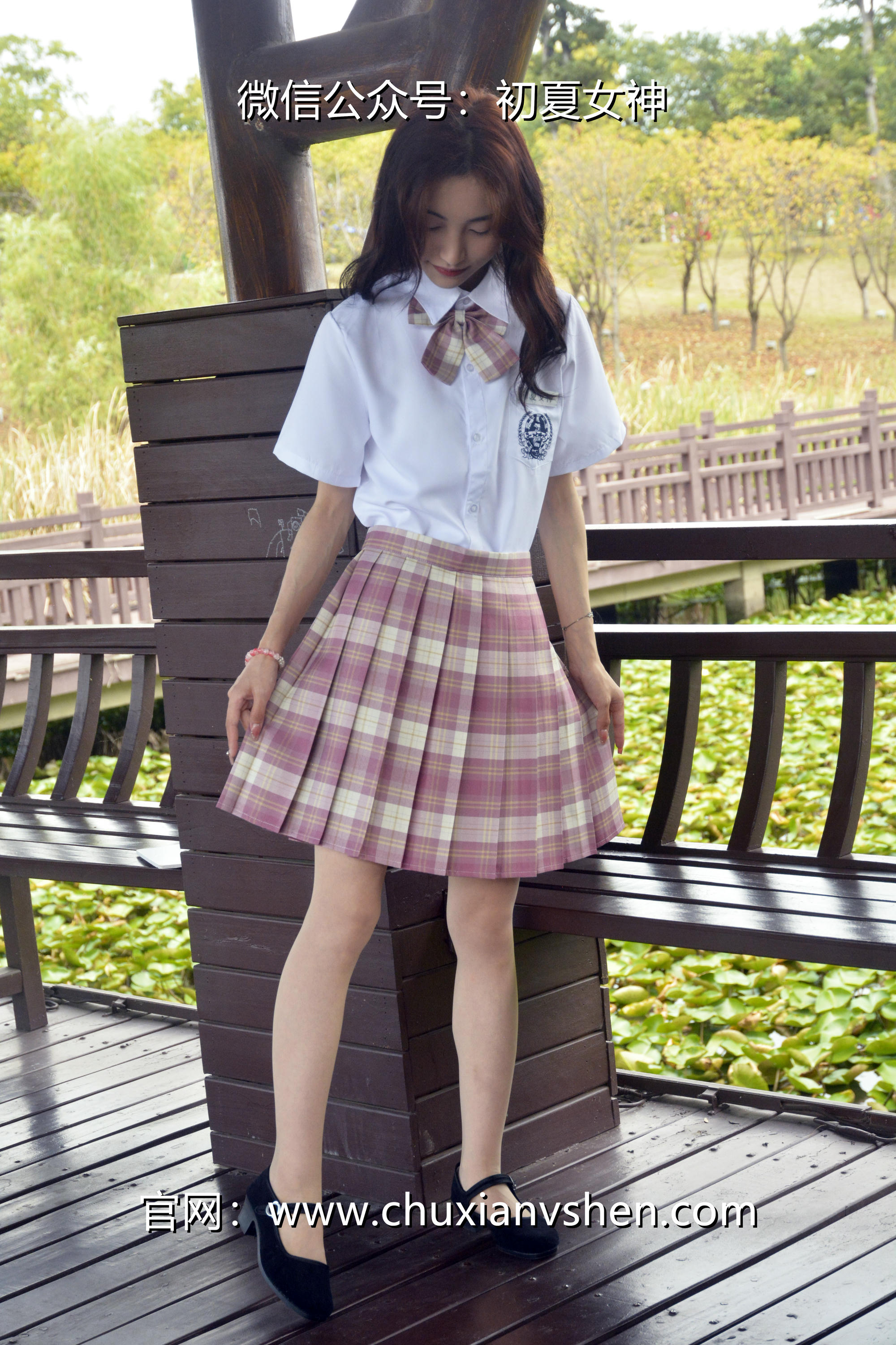 初夏女神 NO.236 柒柒~【我的粉色JK】解锁JK制服不一样的穿搭法 [175P1V 6.15 GB]_第2集