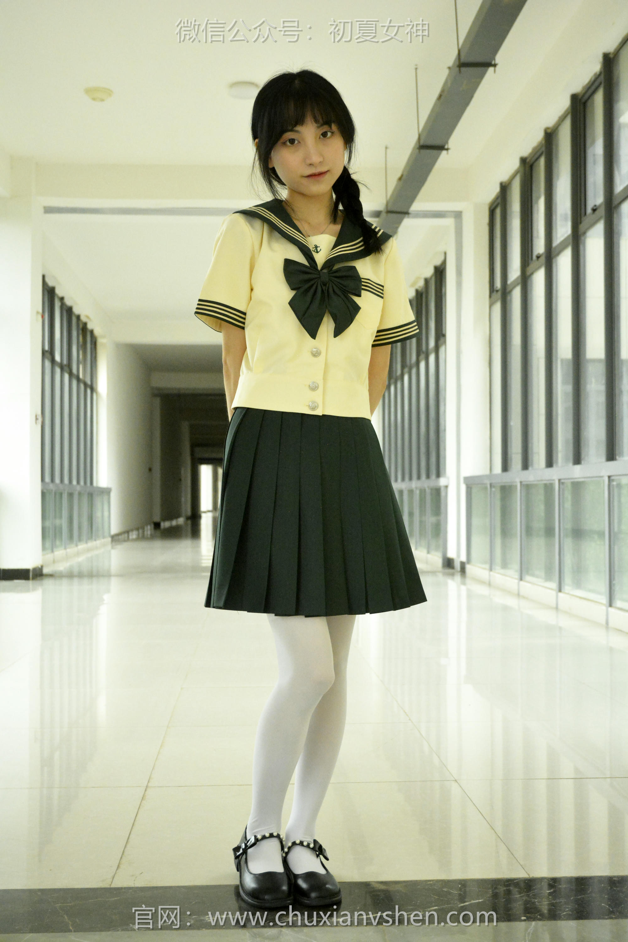 初夏女神 NO.237 柒柒~【绿色水手服】刚入手的水手服是时候展示一趟了 [140P1V 4.76 GB]_第1集