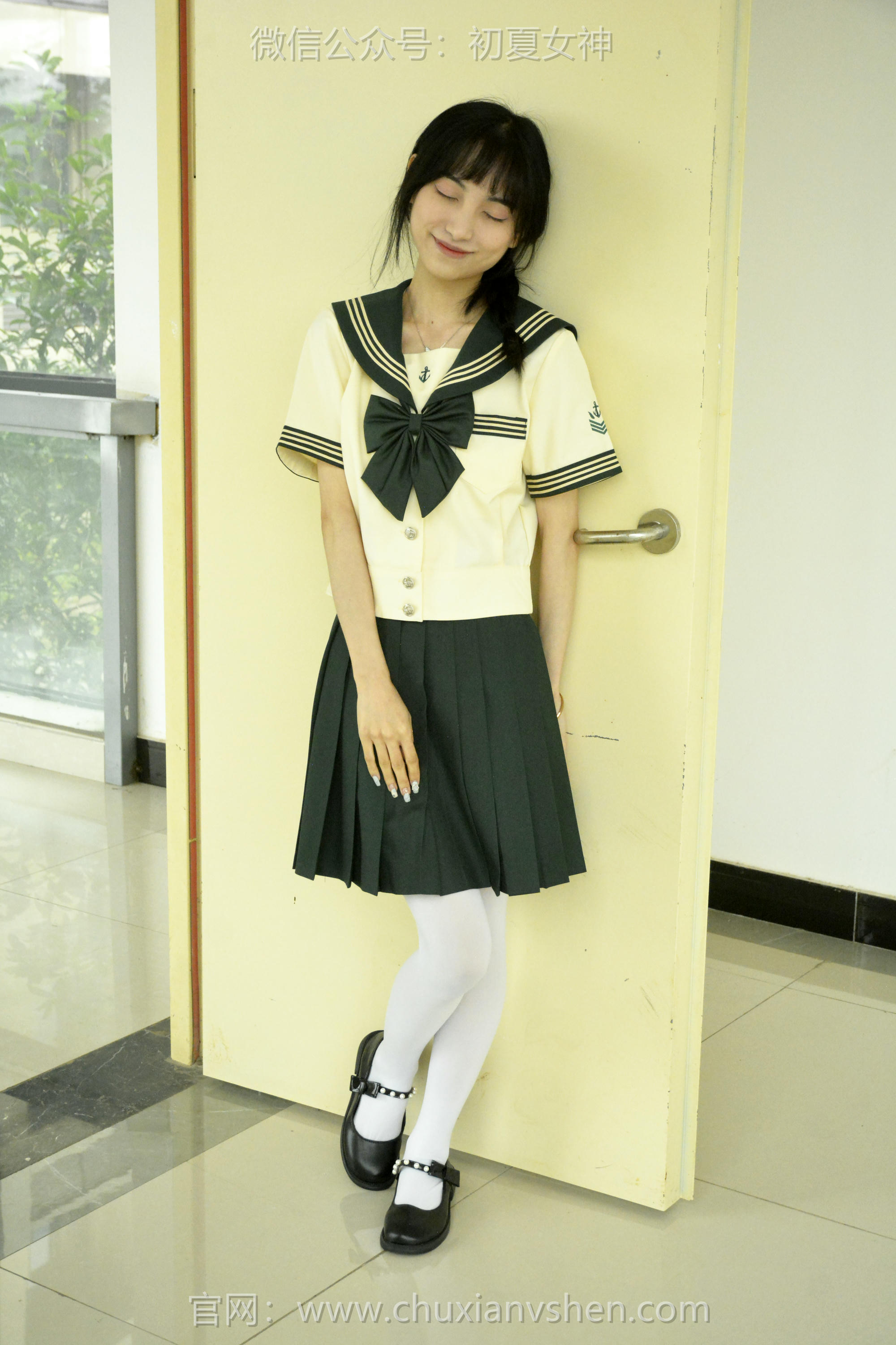 初夏女神 NO.237 柒柒~【绿色水手服】刚入手的水手服是时候展示一趟了 [140P1V 4.76 GB]_第1集