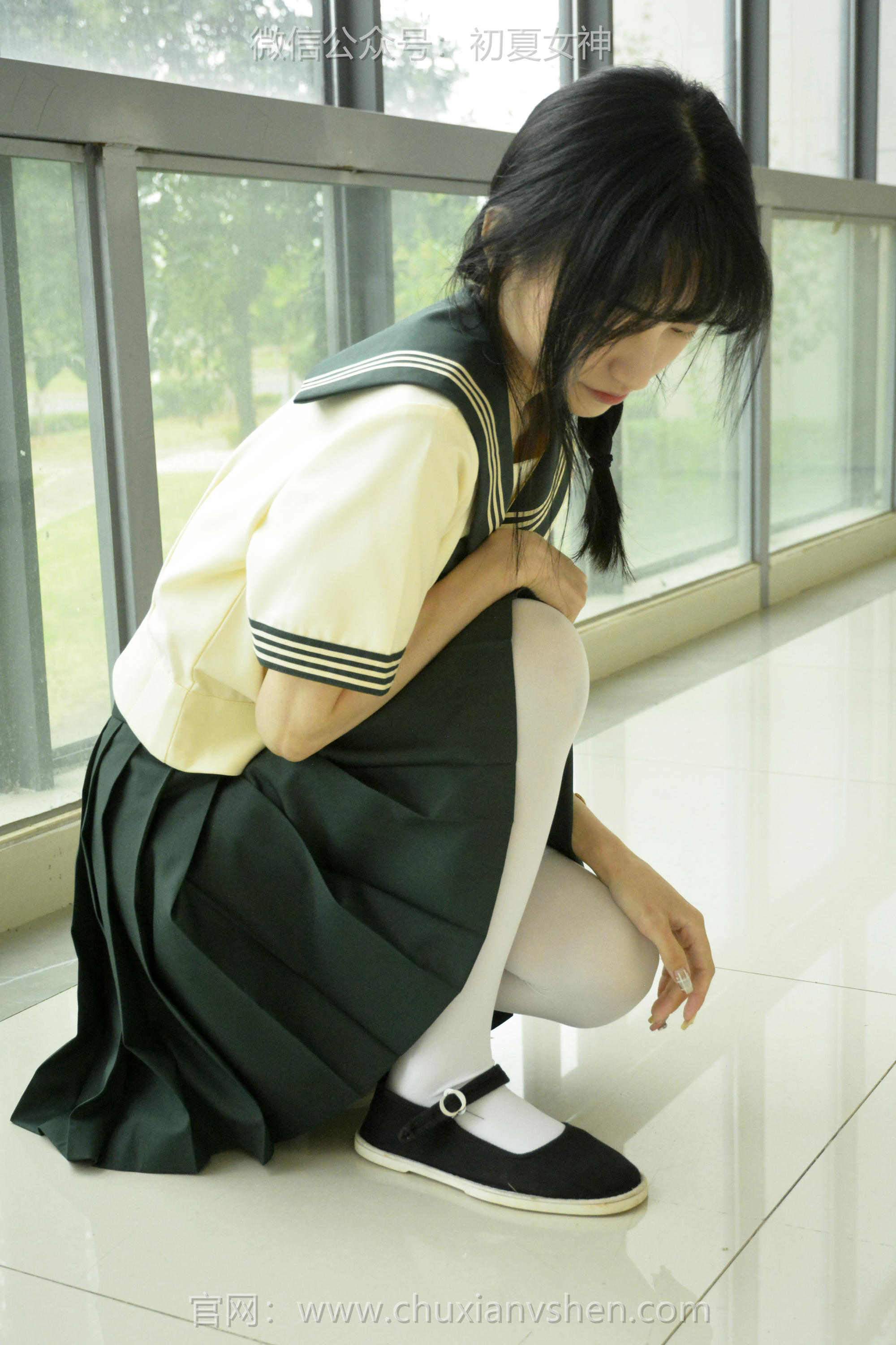 初夏女神 NO.237 柒柒~【绿色水手服】刚入手的水手服是时候展示一趟了 [140P1V 4.76 GB]_第6集