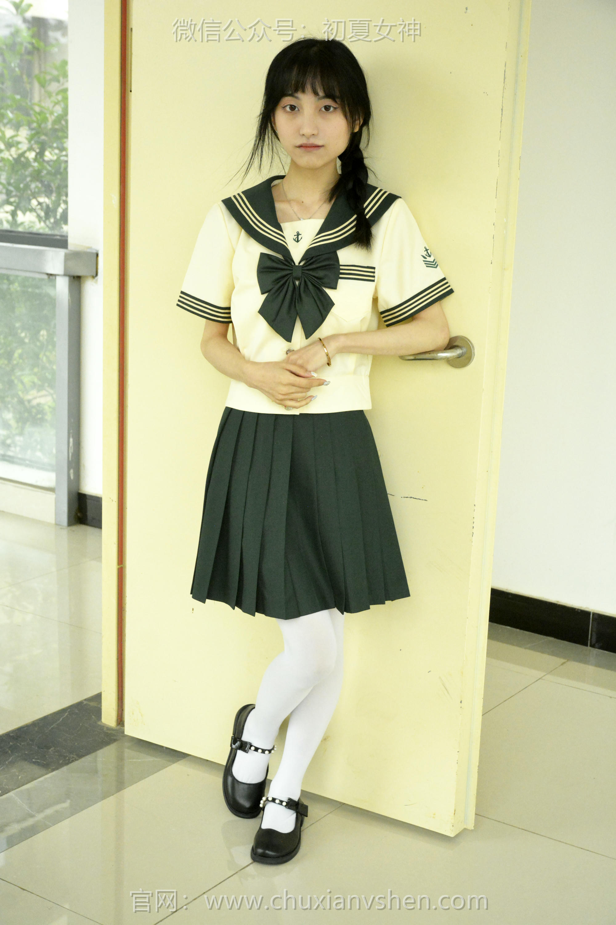 初夏女神 NO.237 柒柒~【绿色水手服】刚入手的水手服是时候展示一趟了 [140P1V 4.76 GB]_第1集