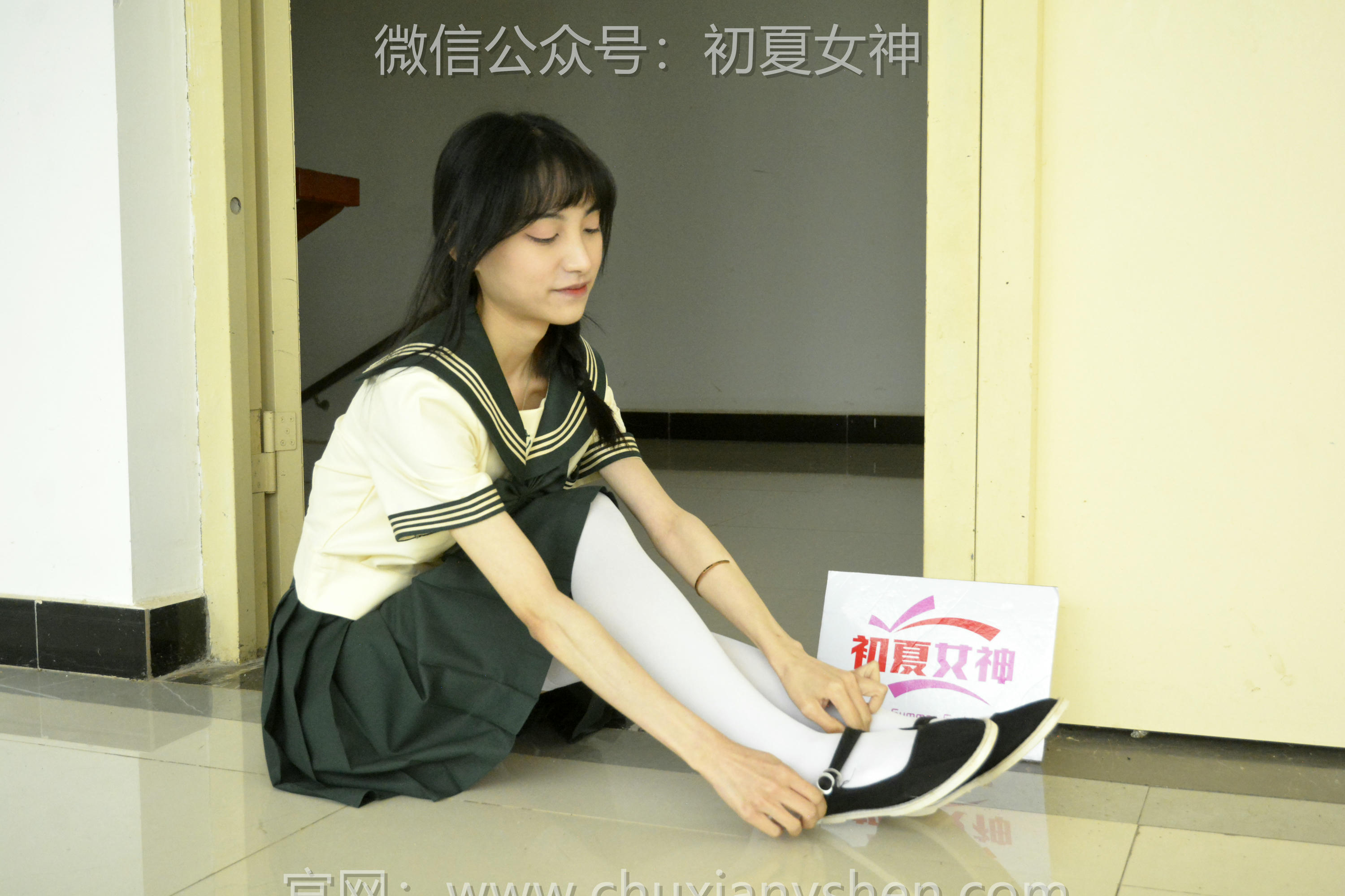 初夏女神 NO.237 柒柒~【绿色水手服】刚入手的水手服是时候展示一趟了 [140P1V 4.76 GB]_第7集