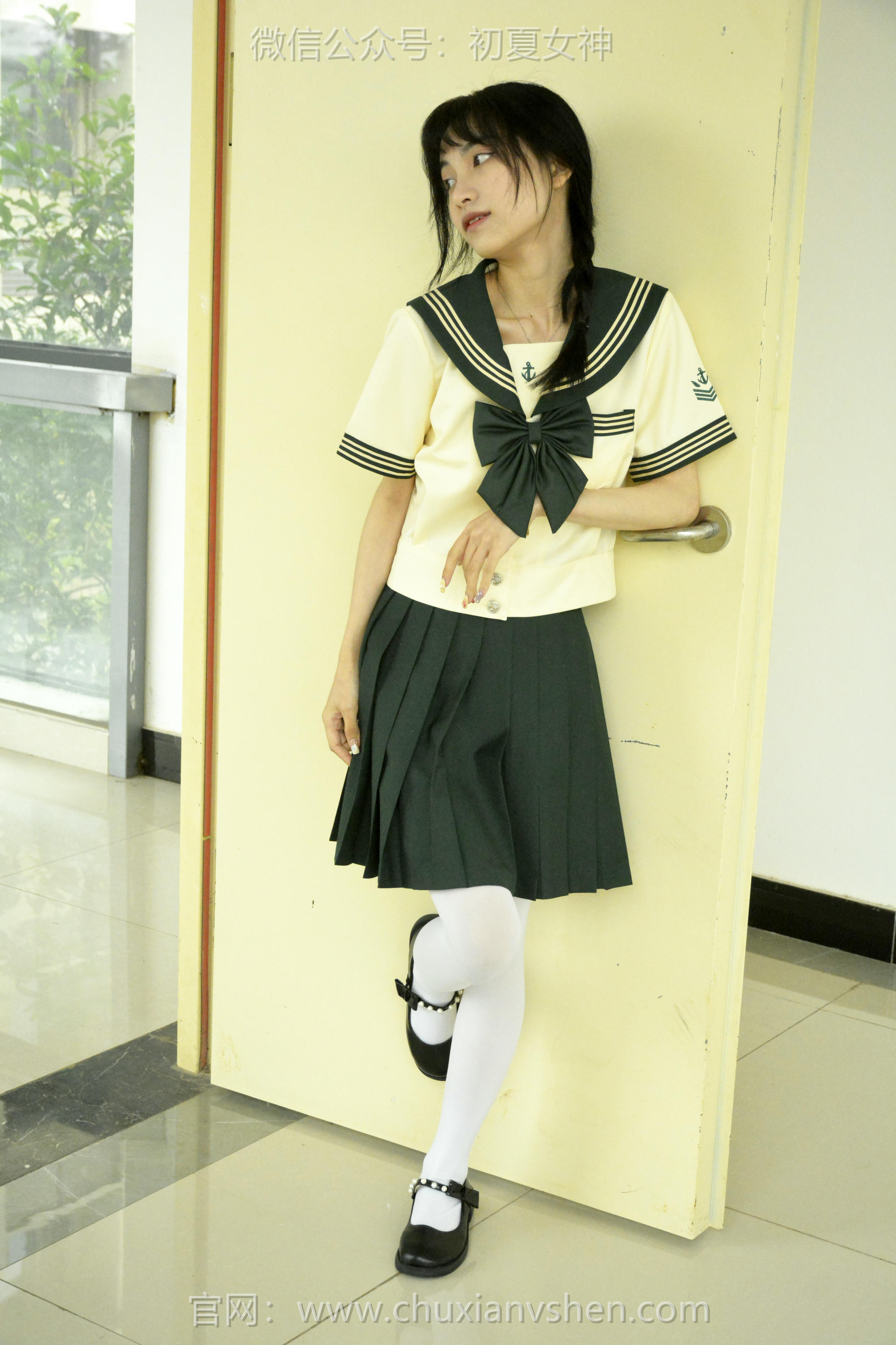 初夏女神 NO.237 柒柒~【绿色水手服】刚入手的水手服是时候展示一趟了 [140P1V 4.76 GB]_第1集