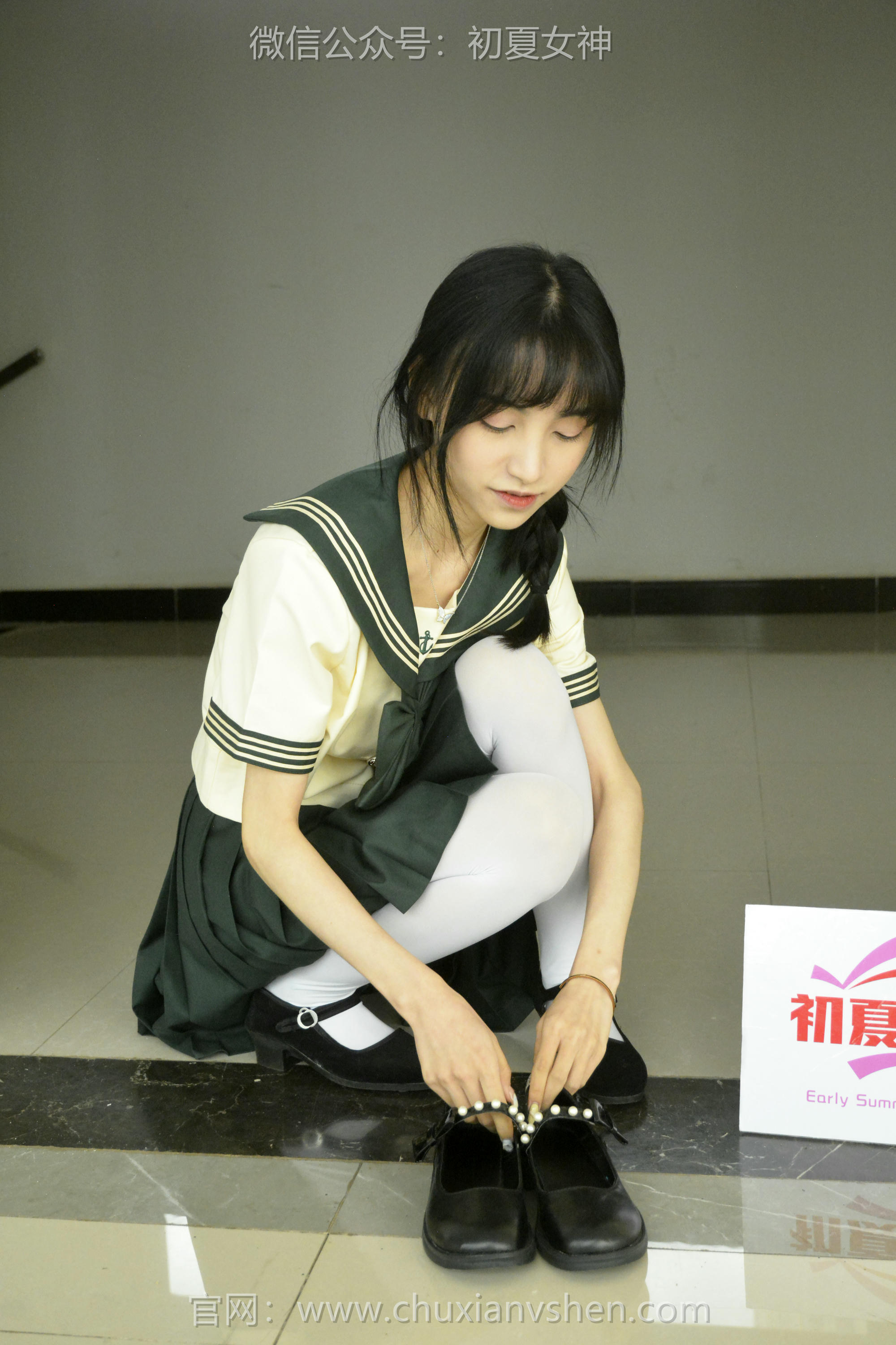 初夏女神 NO.237 柒柒~【绿色水手服】刚入手的水手服是时候展示一趟了 [140P1V 4.76 GB]_第3集