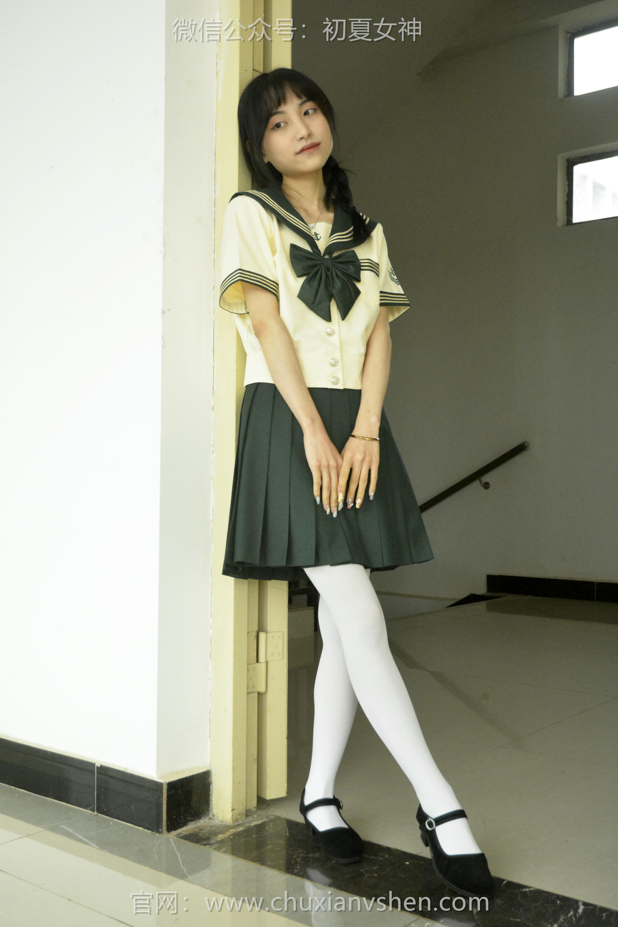 初夏女神 NO.237 柒柒~【绿色水手服】刚入手的水手服是时候展示一趟了 [140P1V 4.76 GB]_第3集