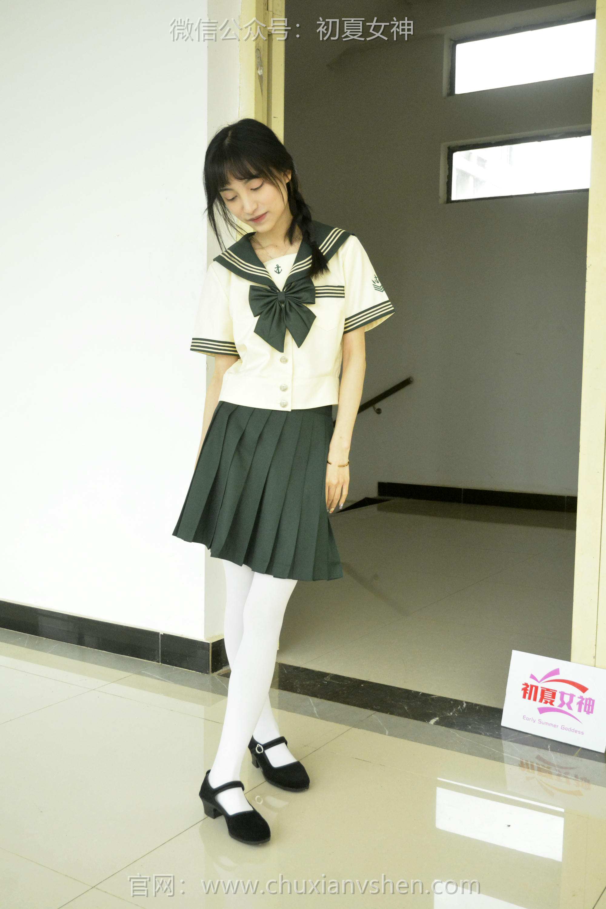 初夏女神 NO.237 柒柒~【绿色水手服】刚入手的水手服是时候展示一趟了 [140P1V 4.76 GB]_第3集