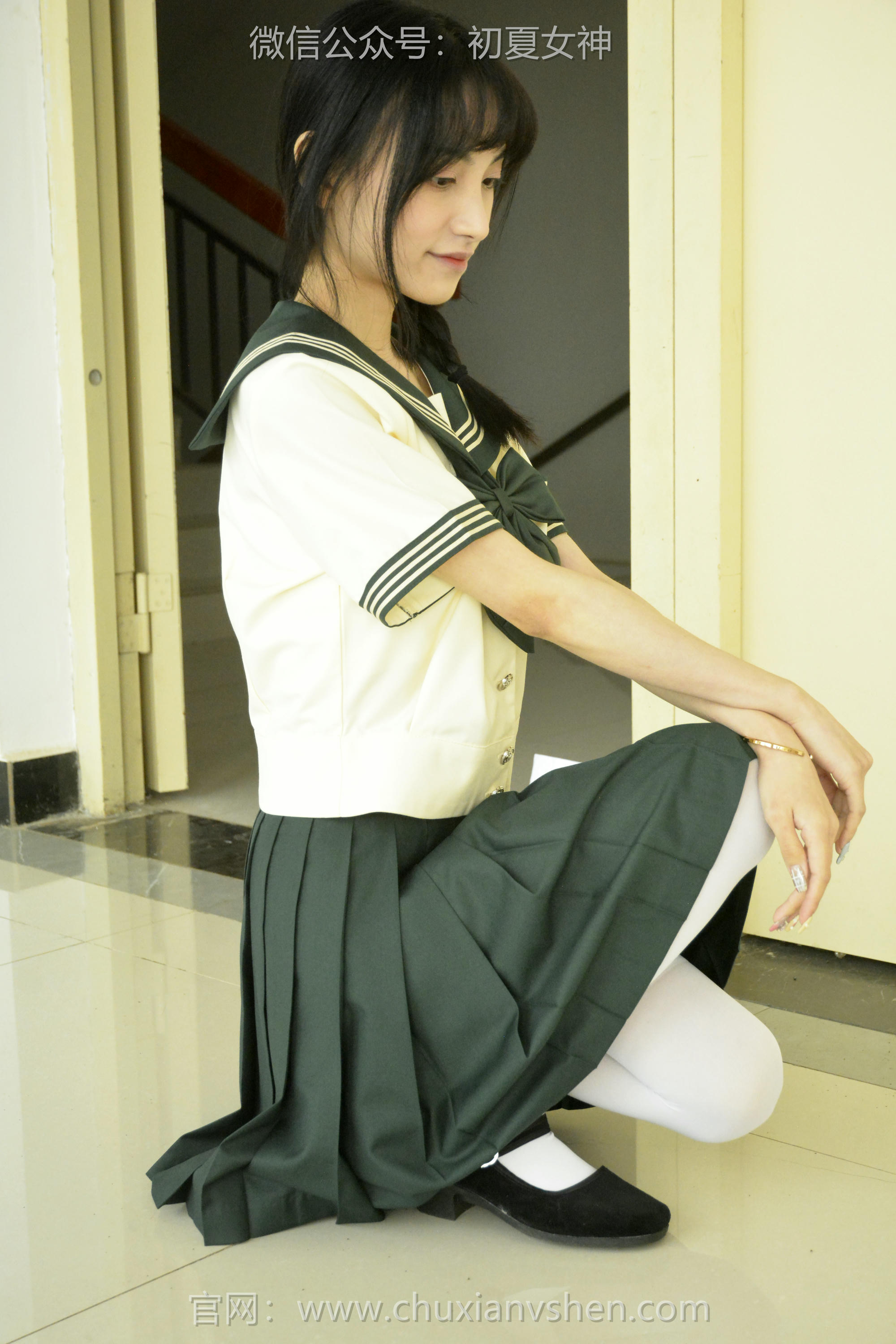 初夏女神 NO.237 柒柒~【绿色水手服】刚入手的水手服是时候展示一趟了 [140P1V 4.76 GB]_第3集