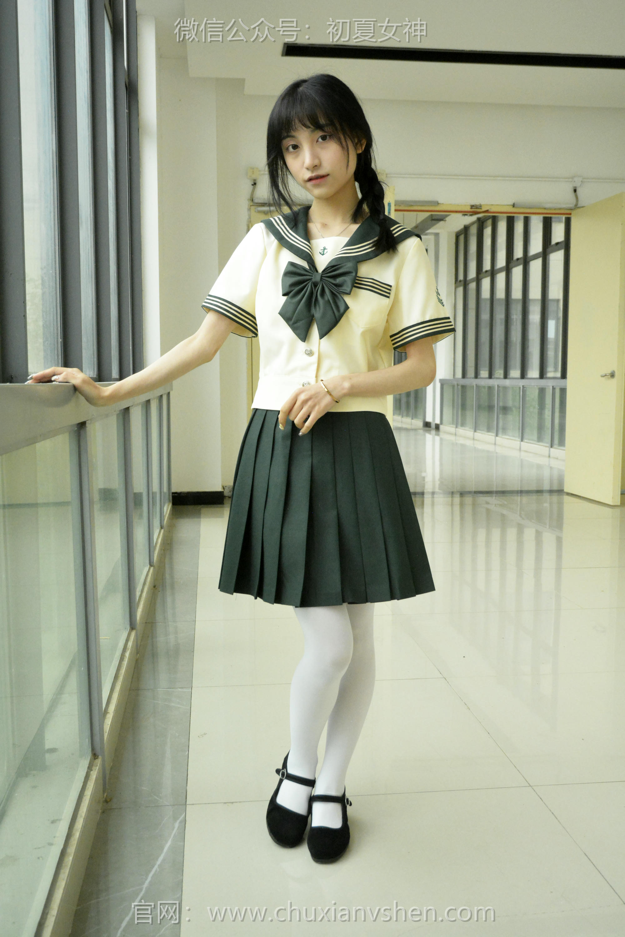 初夏女神 NO.237 柒柒~【绿色水手服】刚入手的水手服是时候展示一趟了 [140P1V 4.76 GB]_第4集