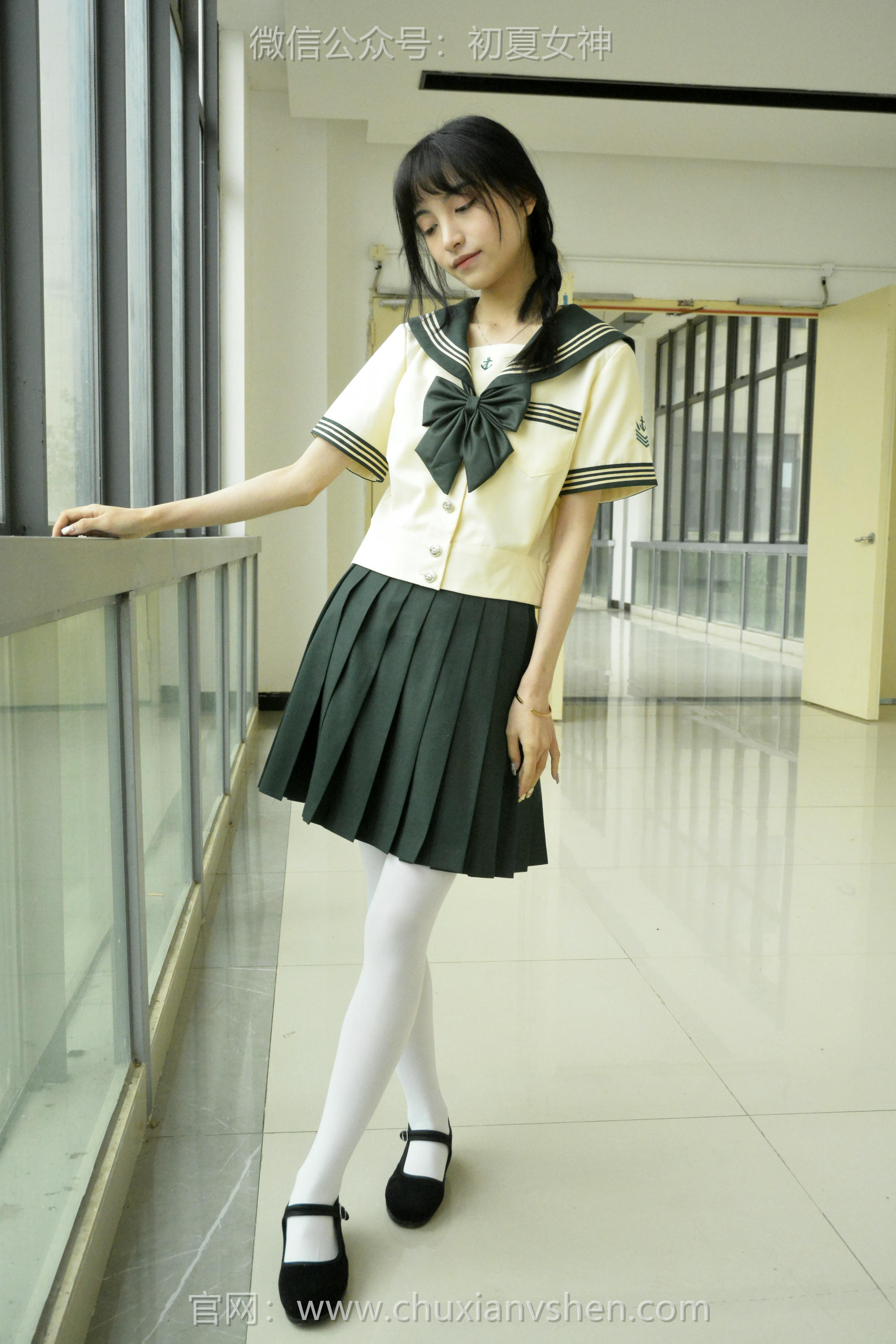 初夏女神 NO.237 柒柒~【绿色水手服】刚入手的水手服是时候展示一趟了 [140P1V 4.76 GB]_第4集