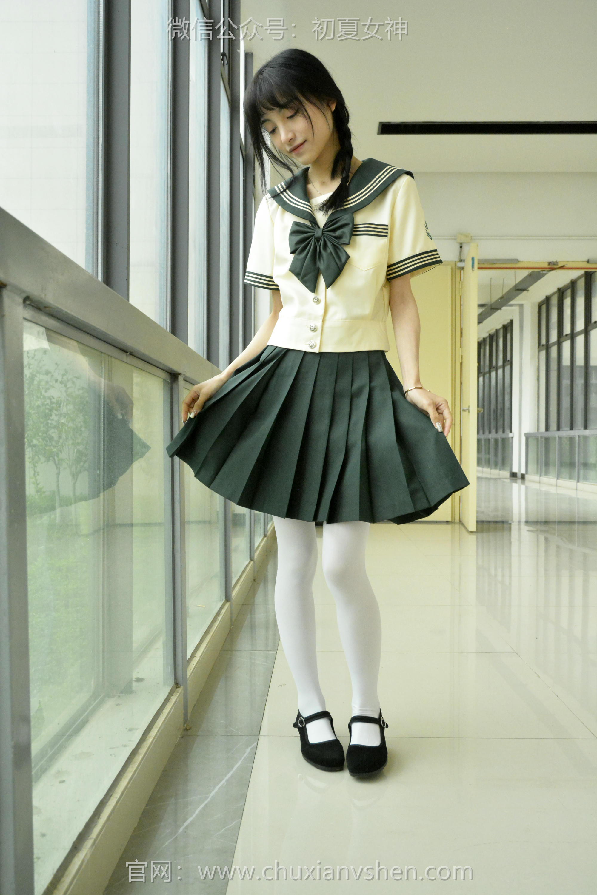 初夏女神 NO.237 柒柒~【绿色水手服】刚入手的水手服是时候展示一趟了 [140P1V 4.76 GB]_第4集