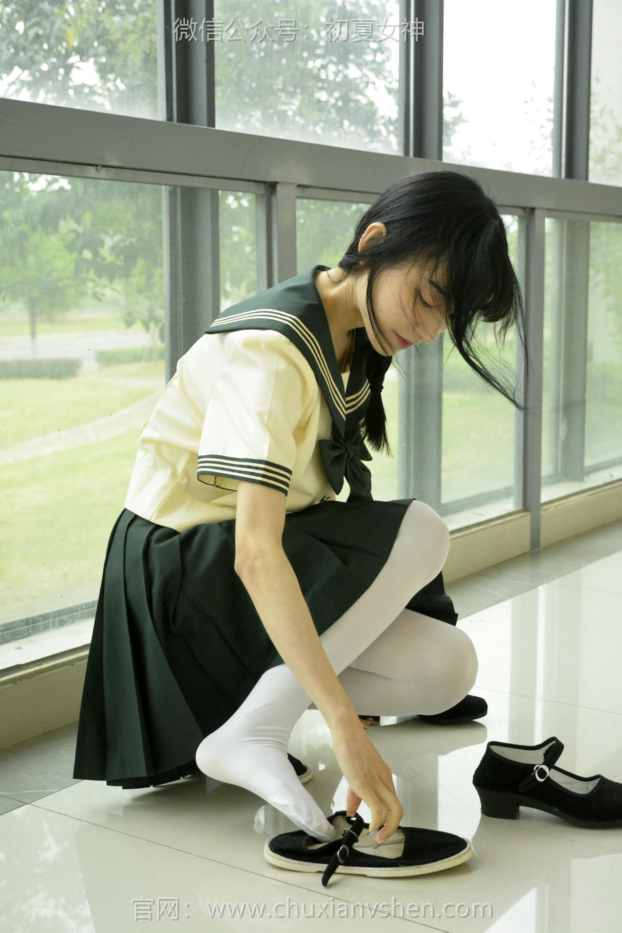 初夏女神 NO.237 柒柒~【绿色水手服】刚入手的水手服是时候展示一趟了 [140P1V 4.76 GB]_第5集