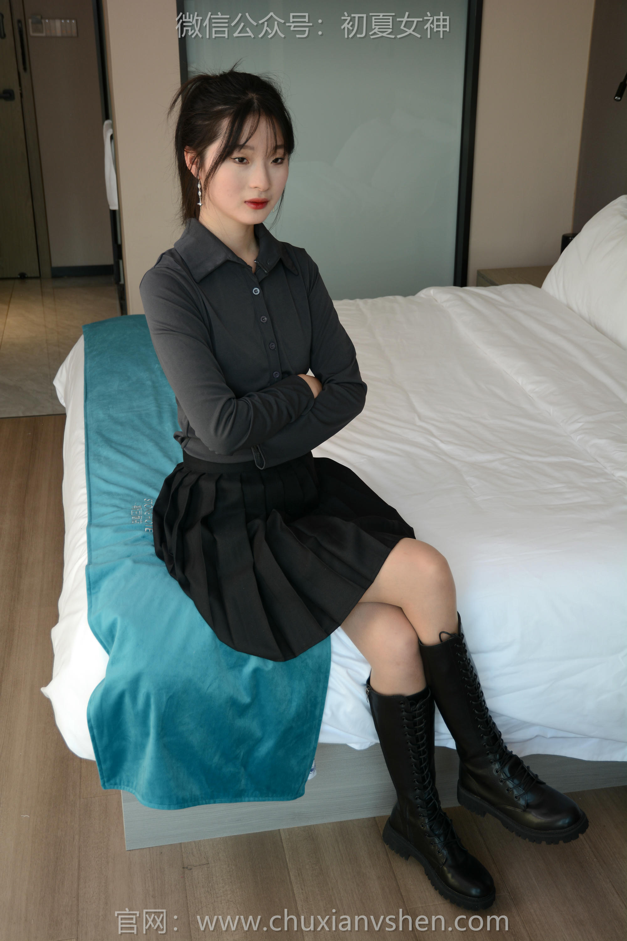 初夏女神 NO.239 依依~《邻家女孩》考察篇，接领导通知。今天去知青村考察情况 [99P1V 2.69 GB]_第1集