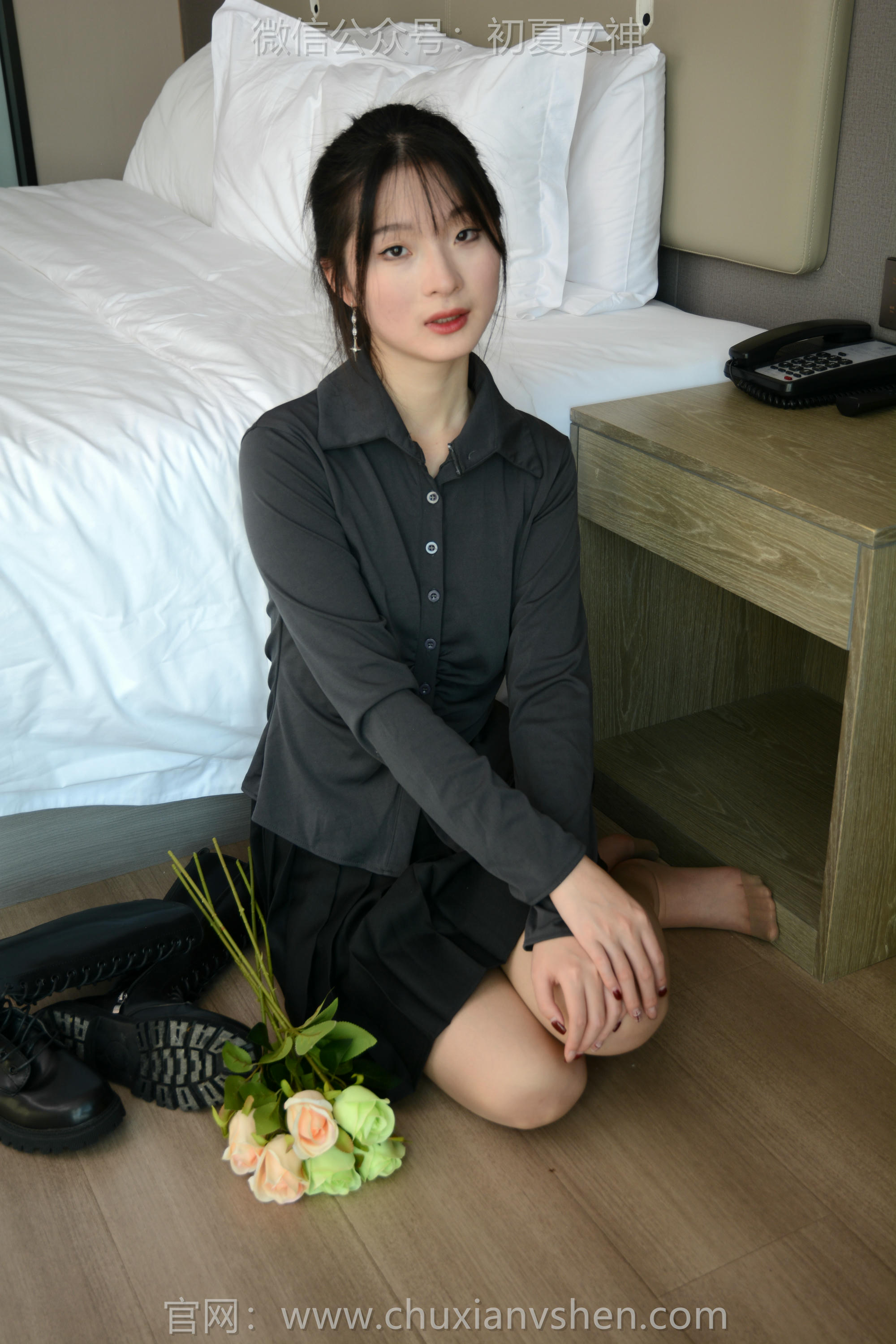 初夏女神 NO.239 依依~《邻家女孩》考察篇，接领导通知。今天去知青村考察情况 [99P1V 2.69 GB]_第5集