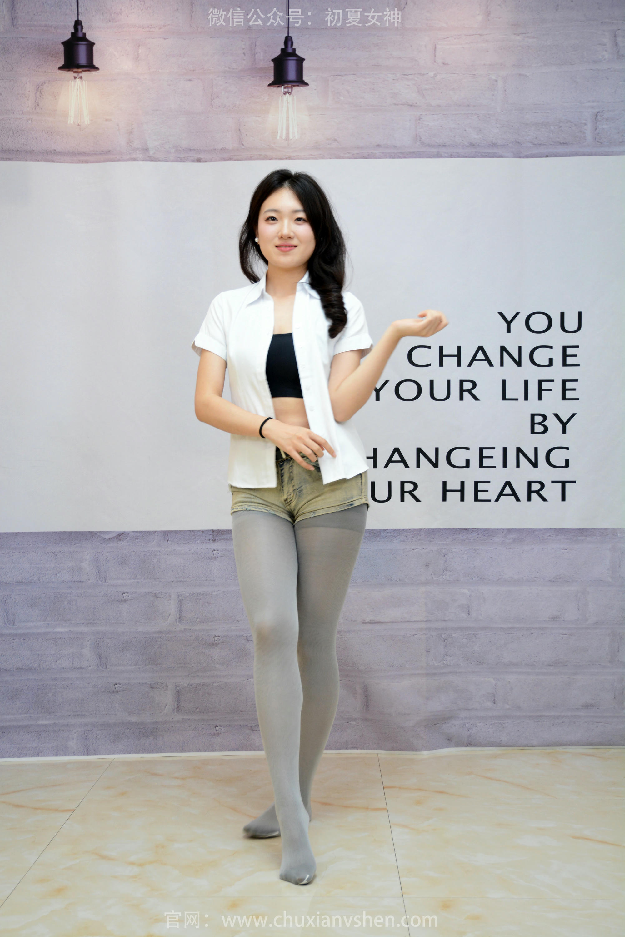 初夏女神 NO.242 环环~【异国风情】啥叫异国风情？乱扯，我不就是袜子不一样了 [140P1V 5.64GB]_第1集