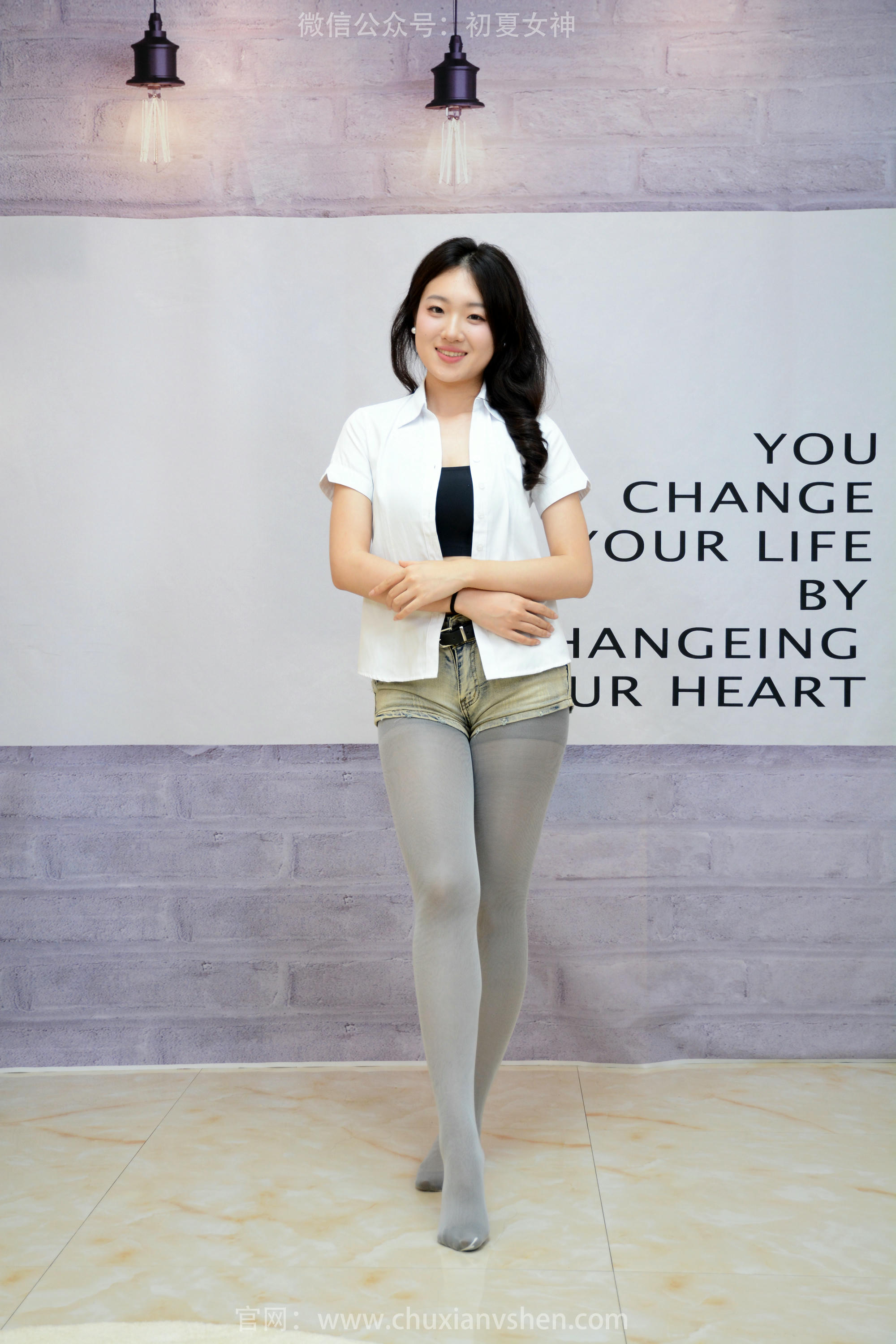 初夏女神 NO.242 环环~【异国风情】啥叫异国风情？乱扯，我不就是袜子不一样了 [140P1V 5.64GB]_第1集