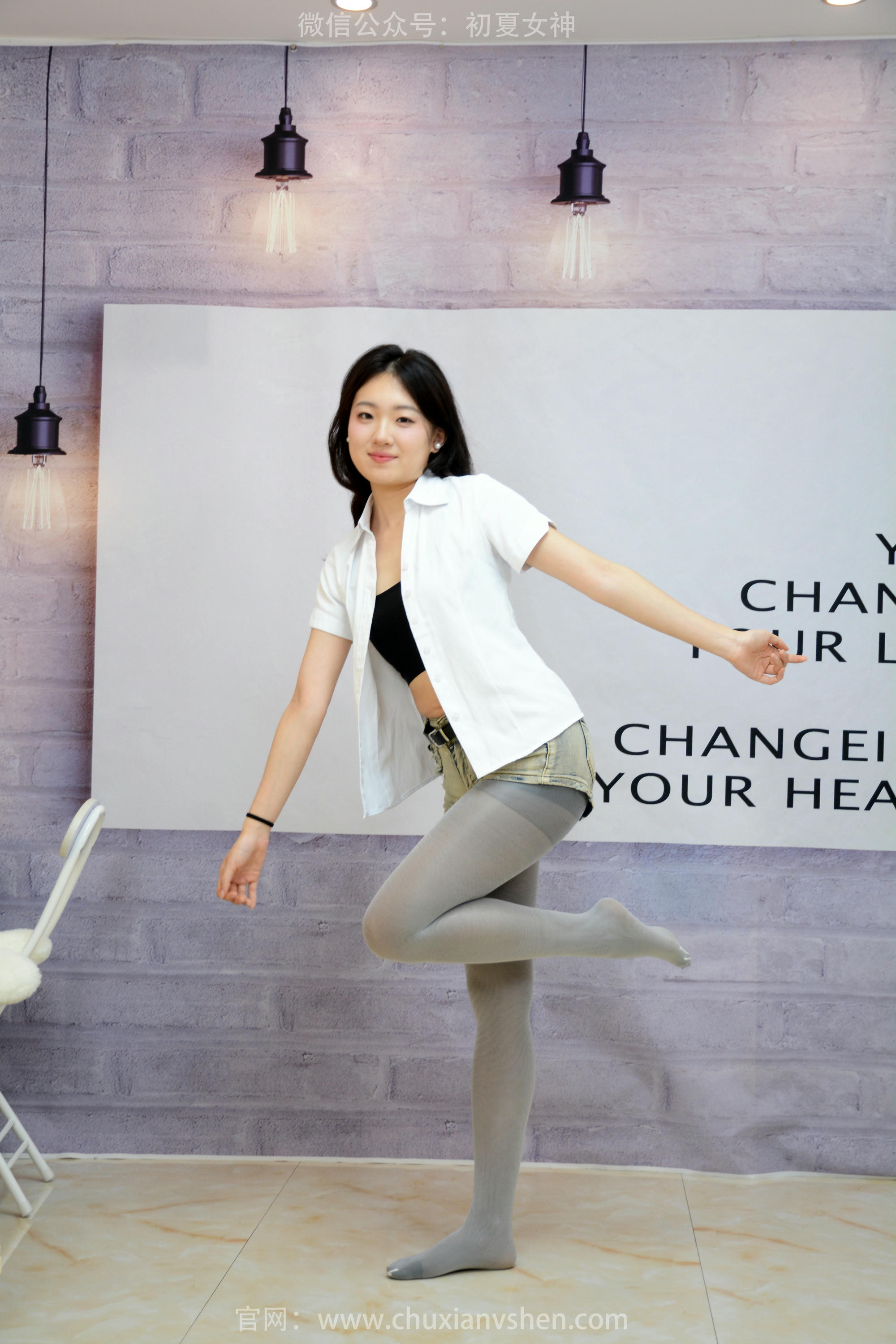 初夏女神 NO.242 环环~【异国风情】啥叫异国风情？乱扯，我不就是袜子不一样了 [140P1V 5.64GB]_第2集